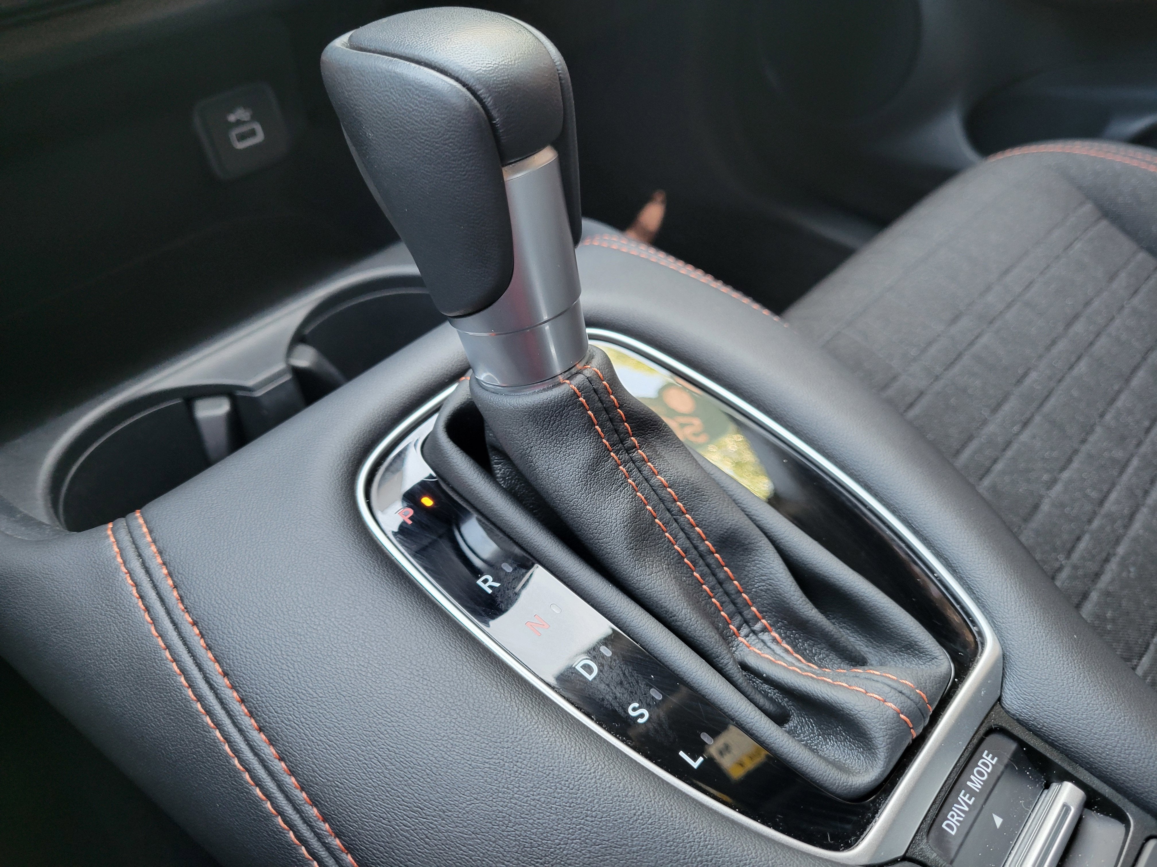 2025 Honda HR-V 2WD Sport