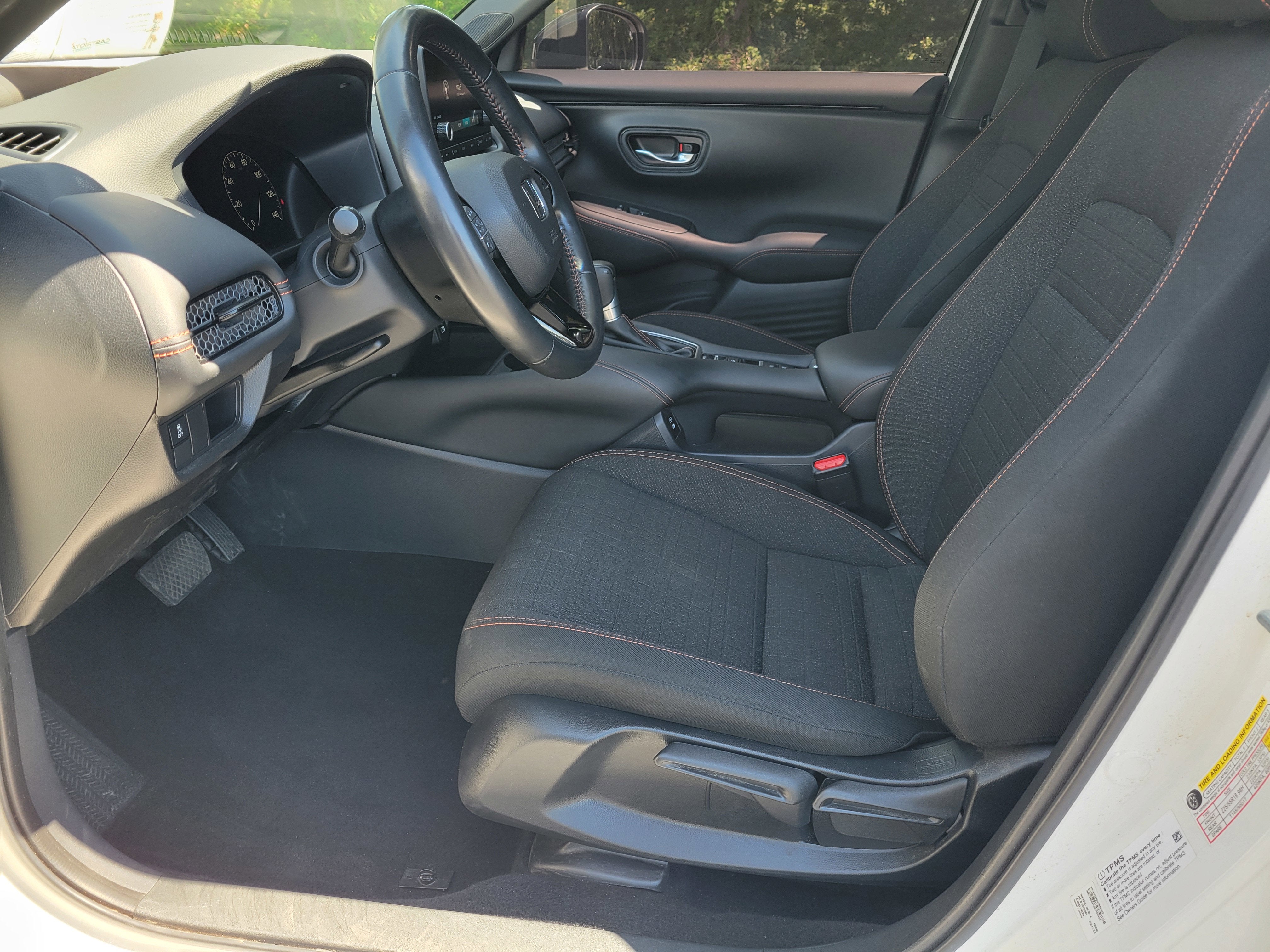 2025 Honda HR-V 2WD Sport