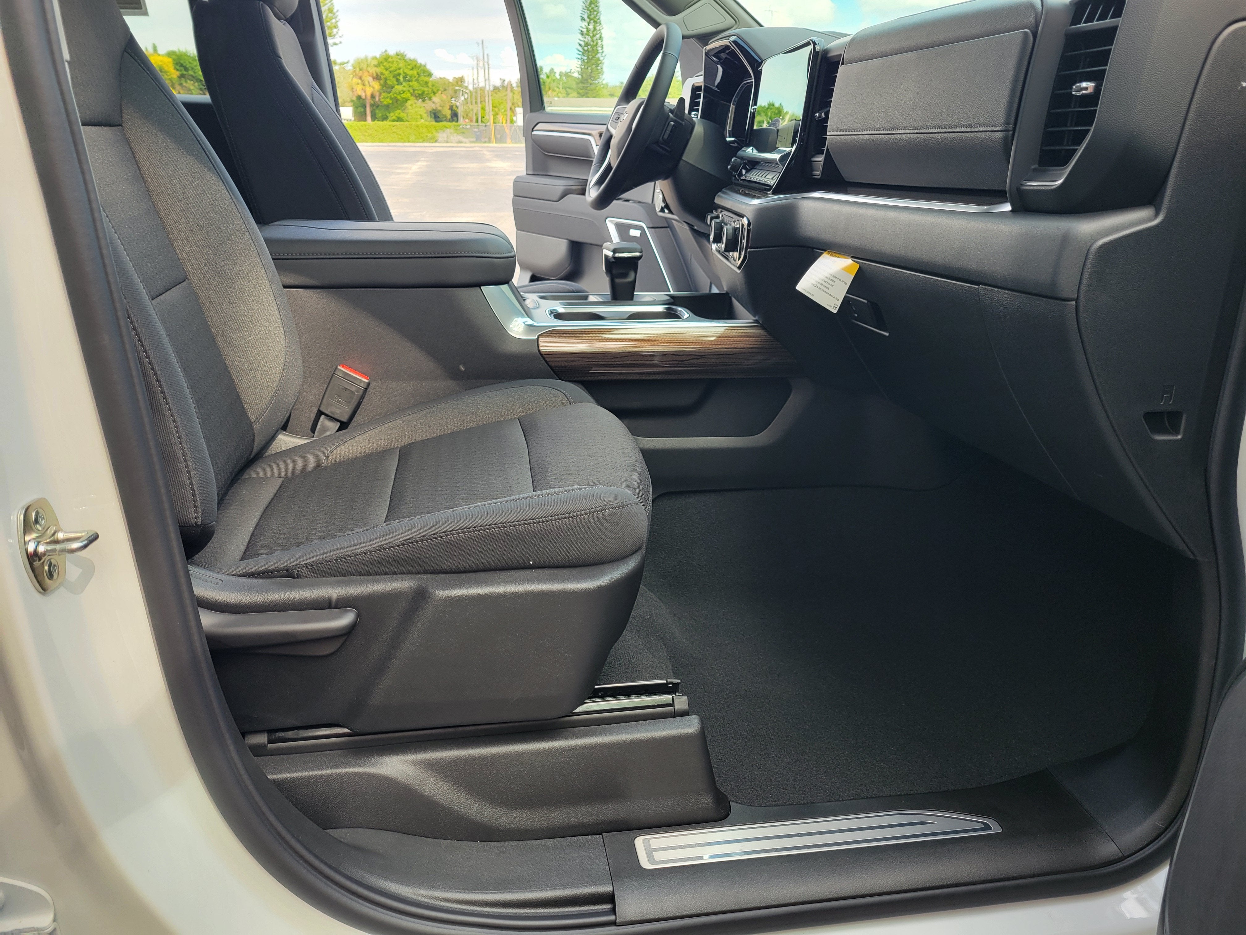 2026 Chevrolet Silverado 1500 RST - Photo 31