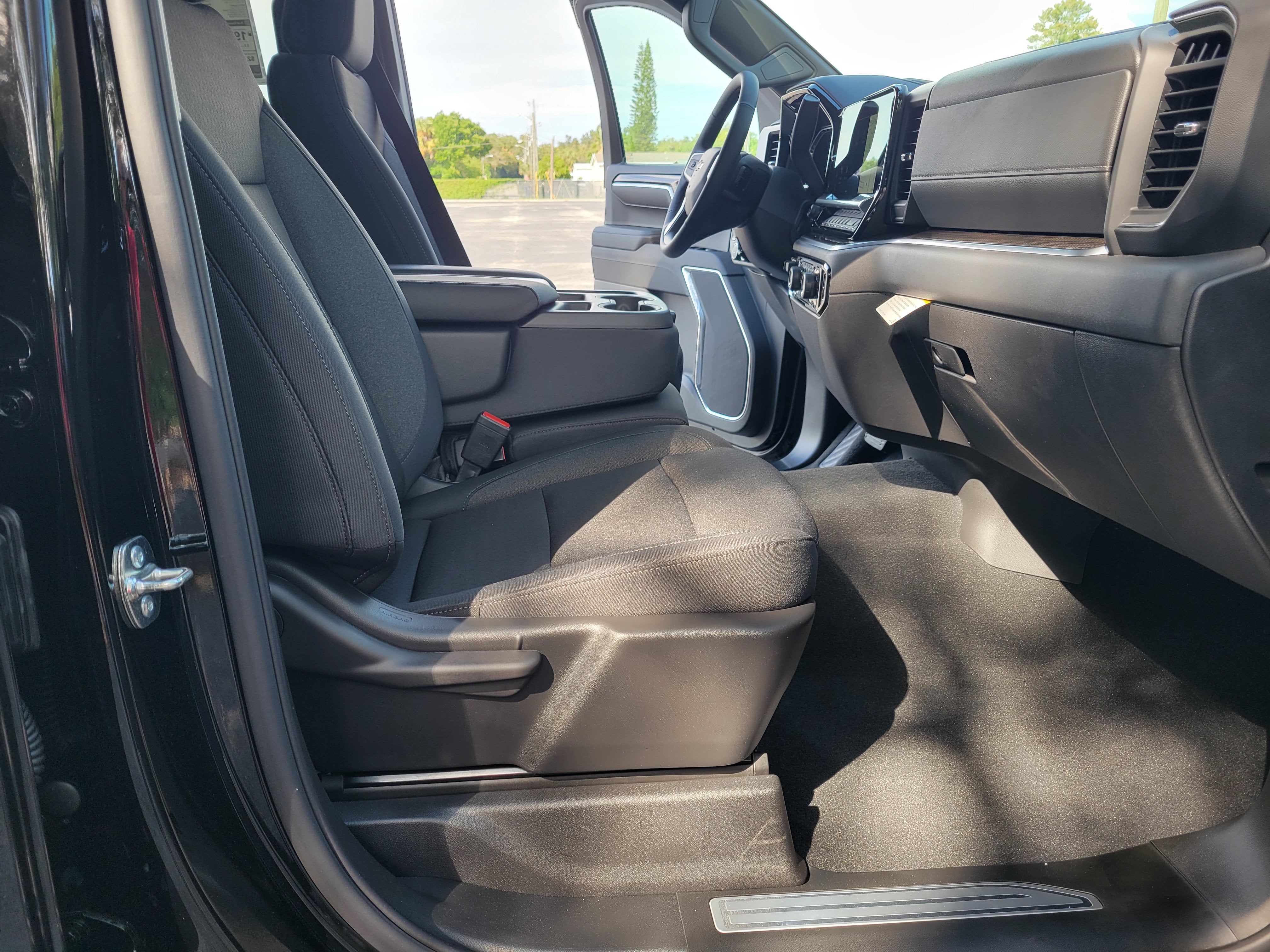 2026 Chevrolet Silverado 1500 RST - Photo 29