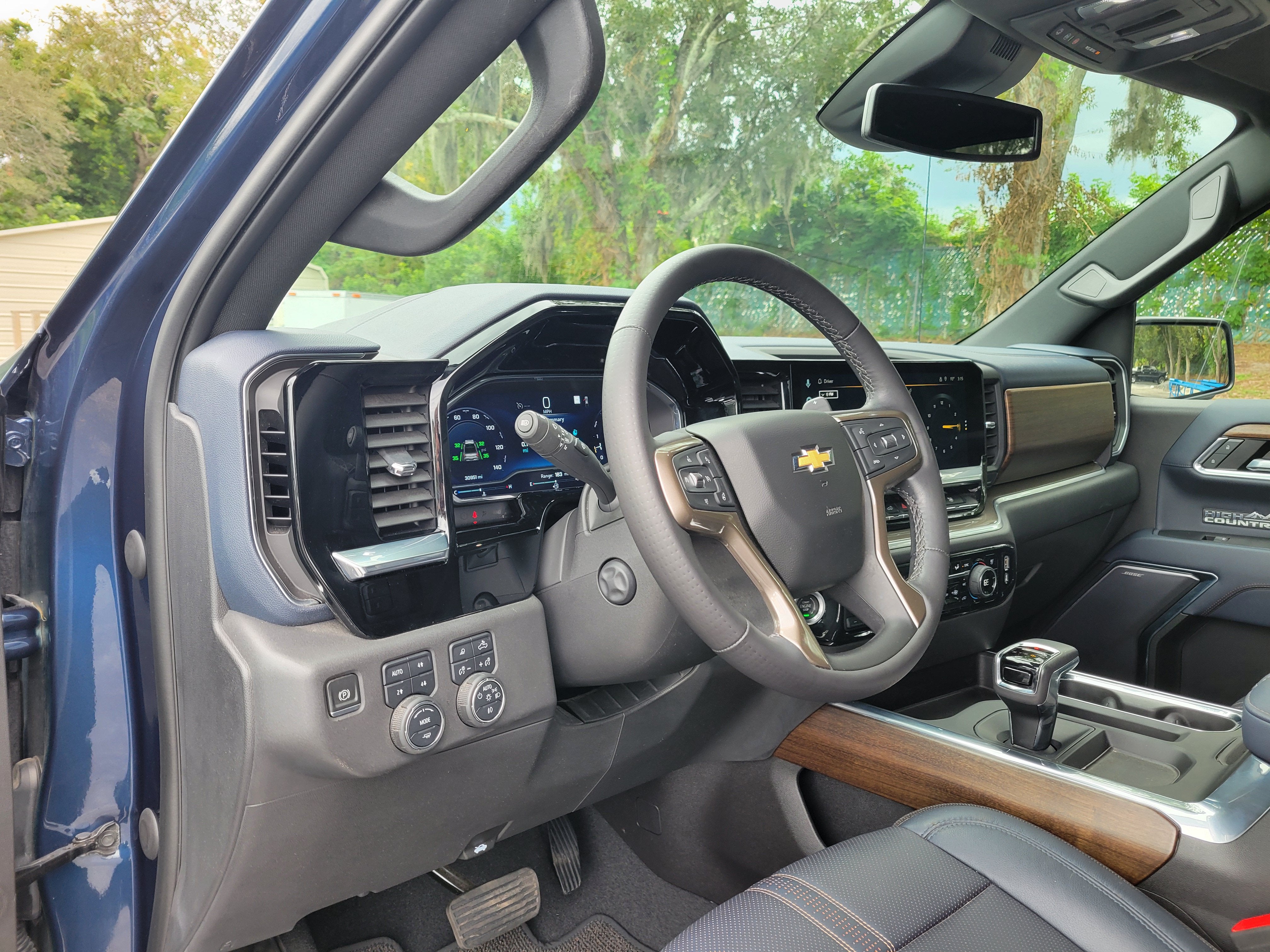 2022 Chevrolet Silverado 1500 High Country