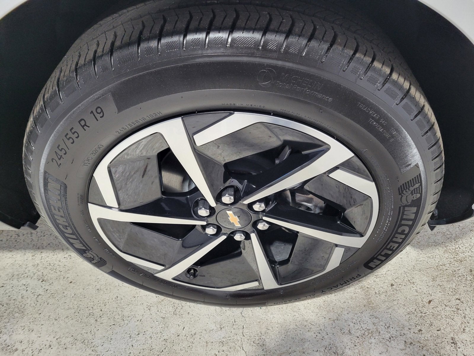 2024 Chevrolet Equinox EV 2LT