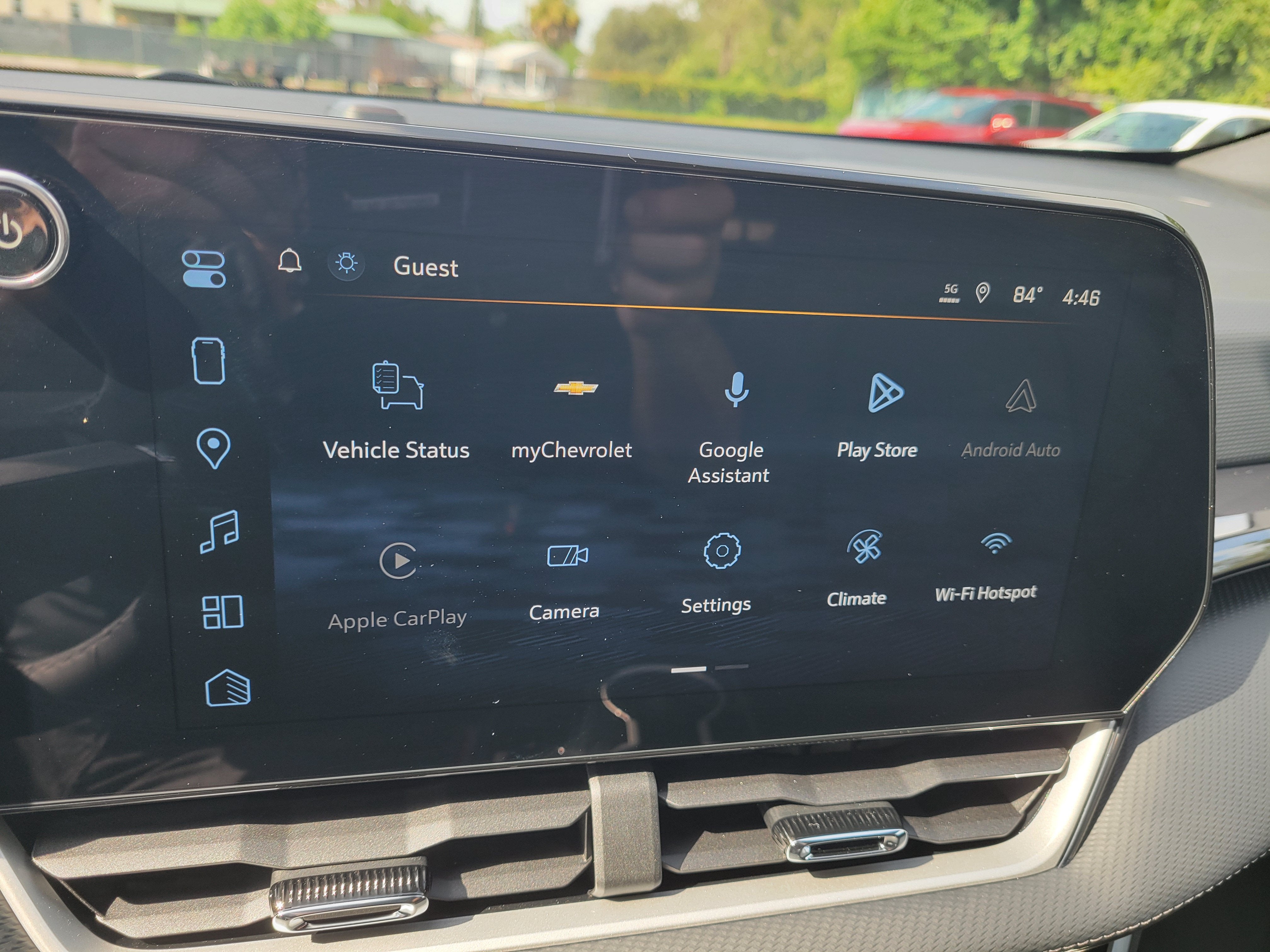 2027 Chevrolet Equinox LT - Photo 17