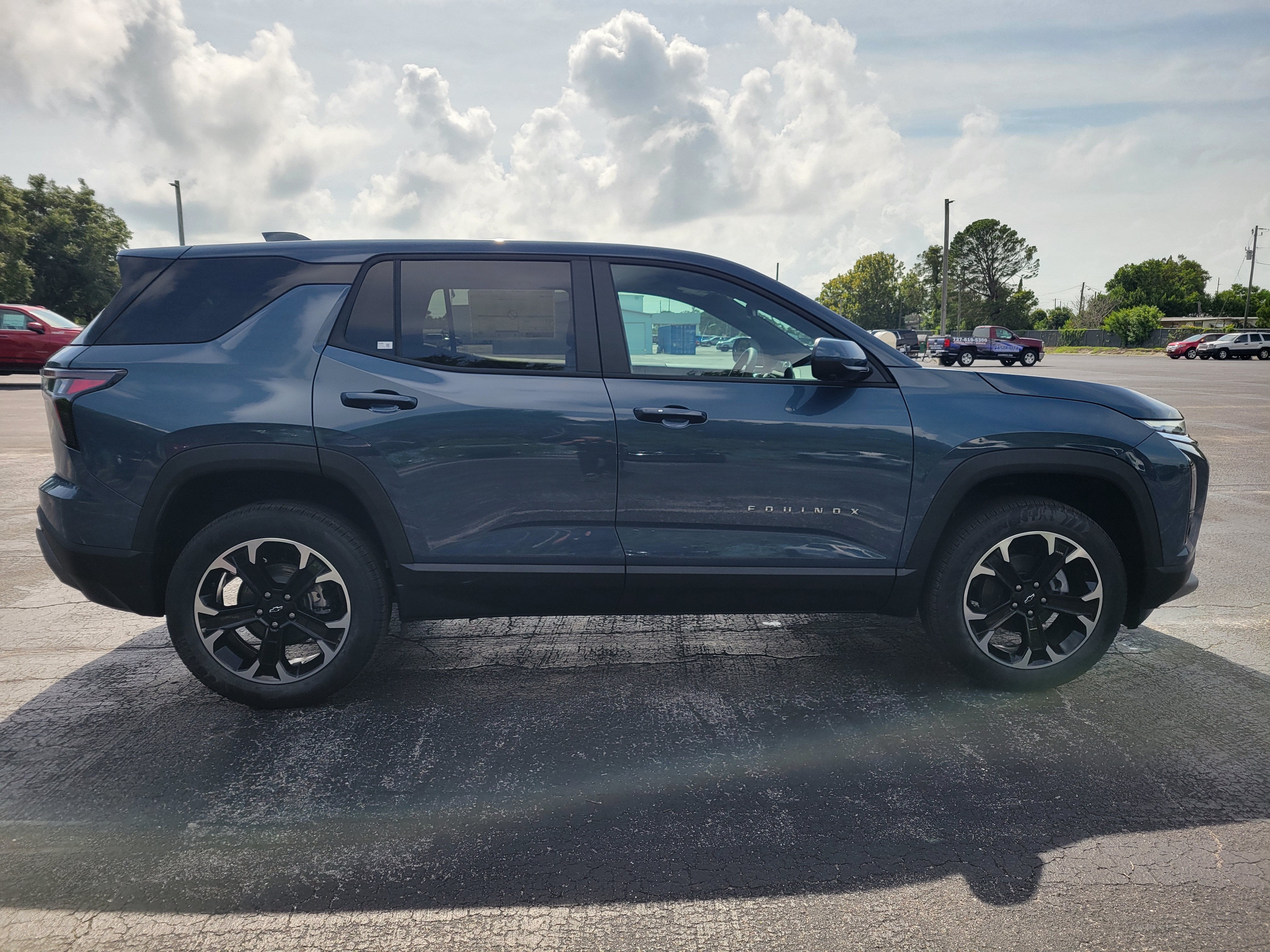2027 Chevrolet Equinox LT