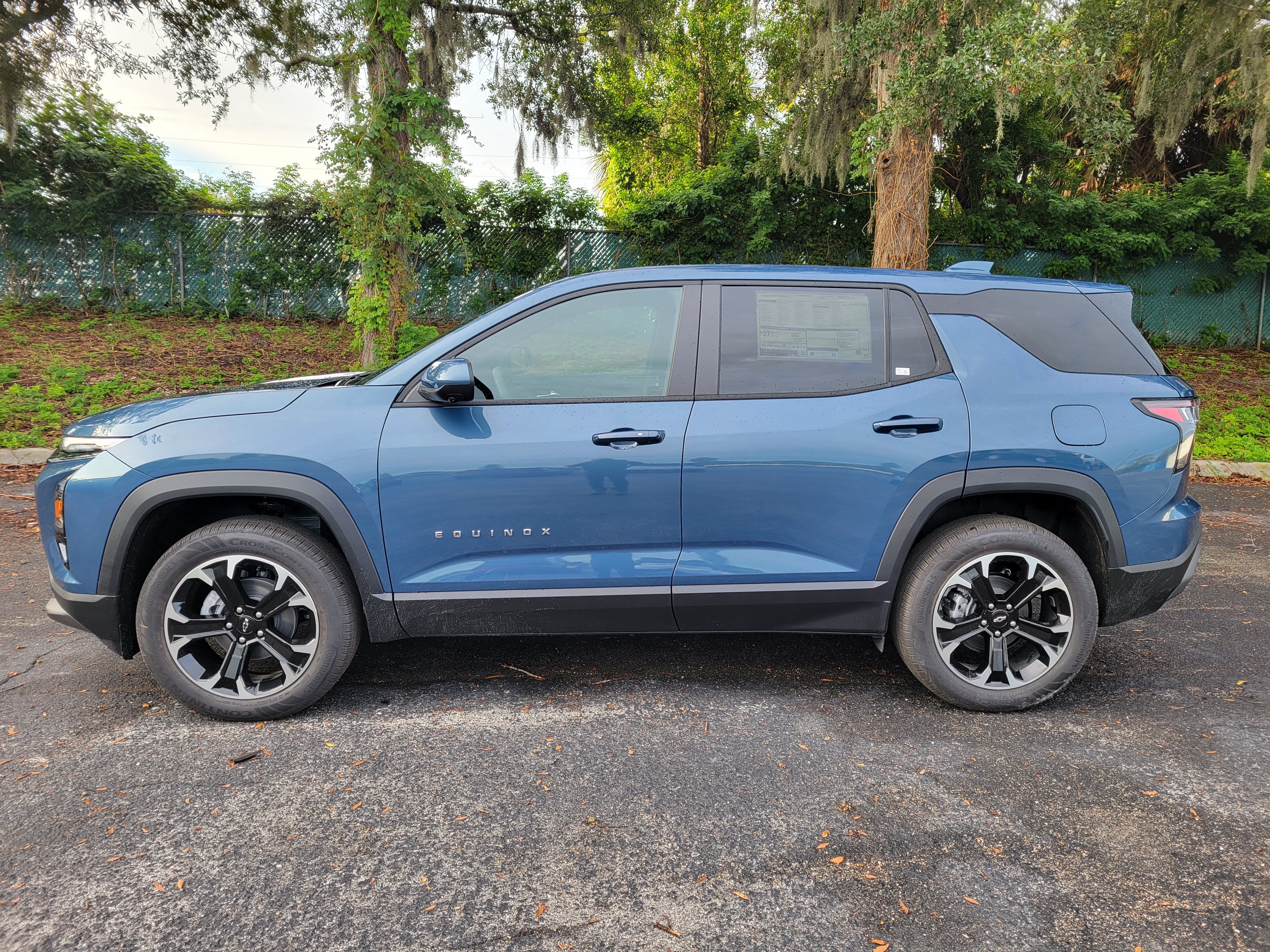 2027 Chevrolet Equinox LT