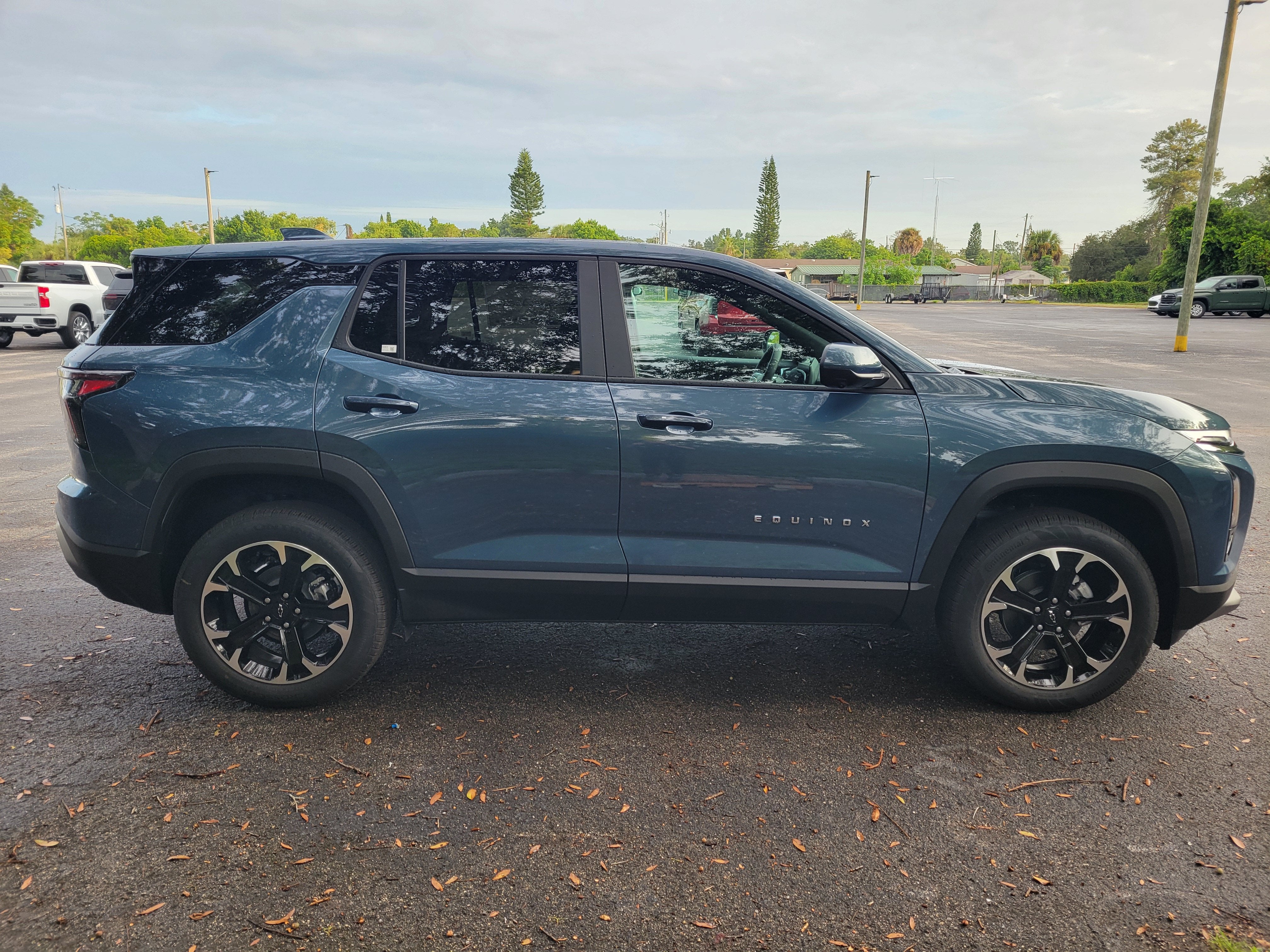 2027 Chevrolet Equinox LT