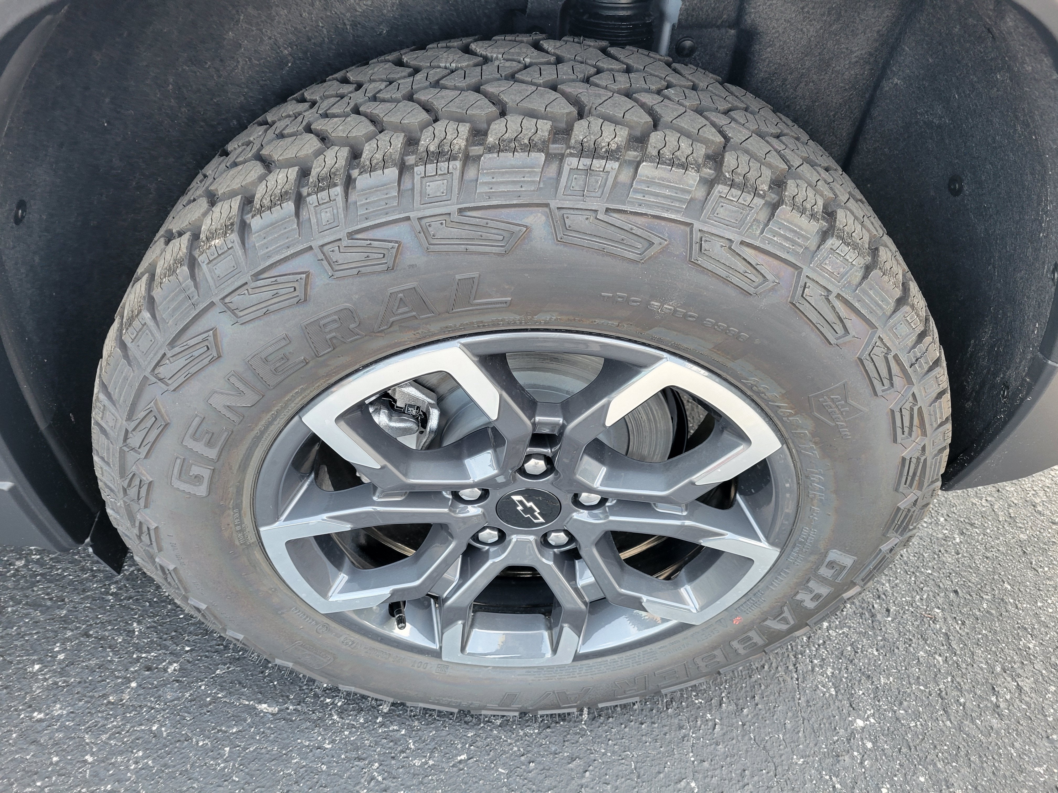 2027 Chevrolet Equinox ACTIV