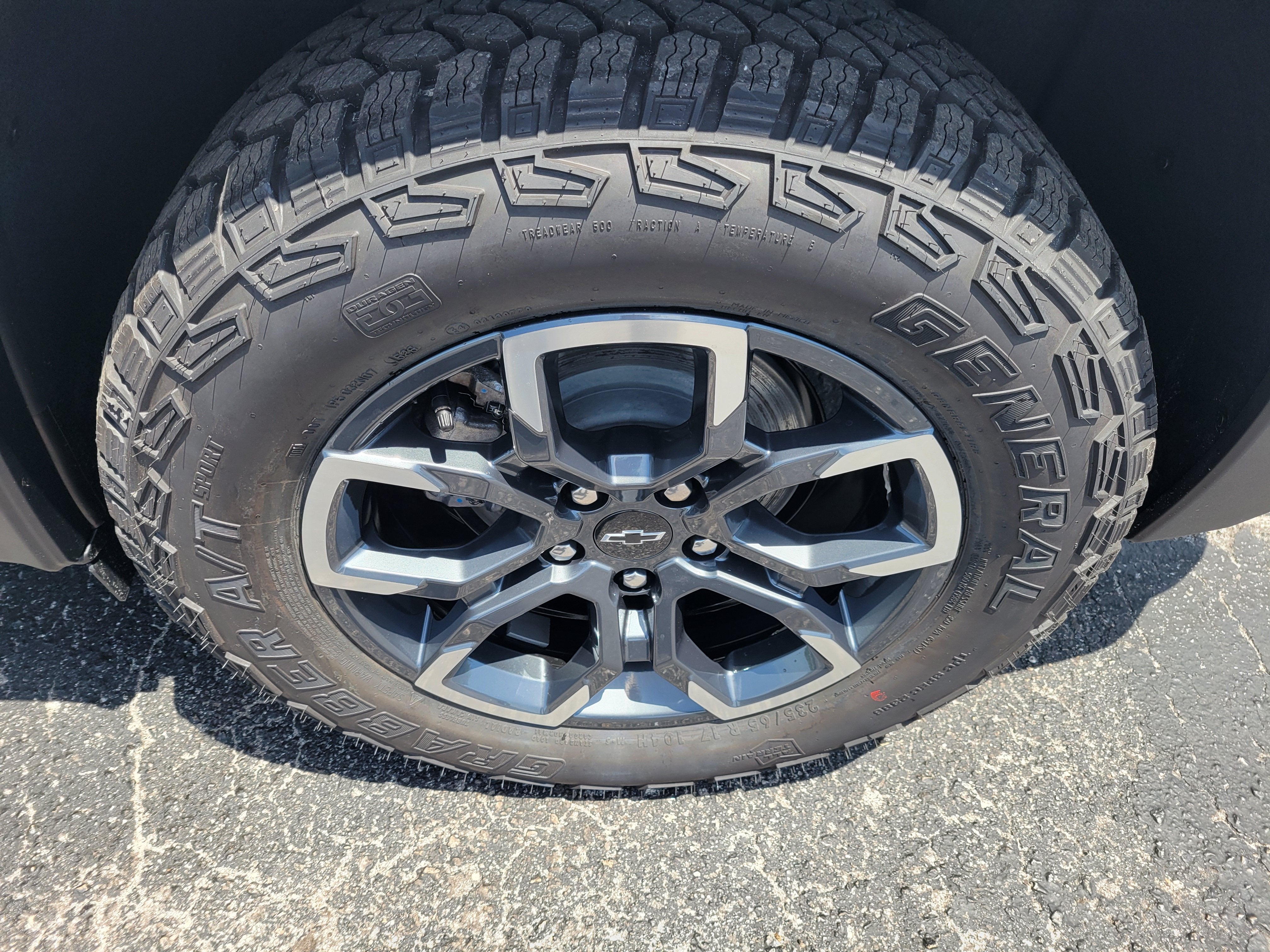 2027 Chevrolet Equinox ACTIV