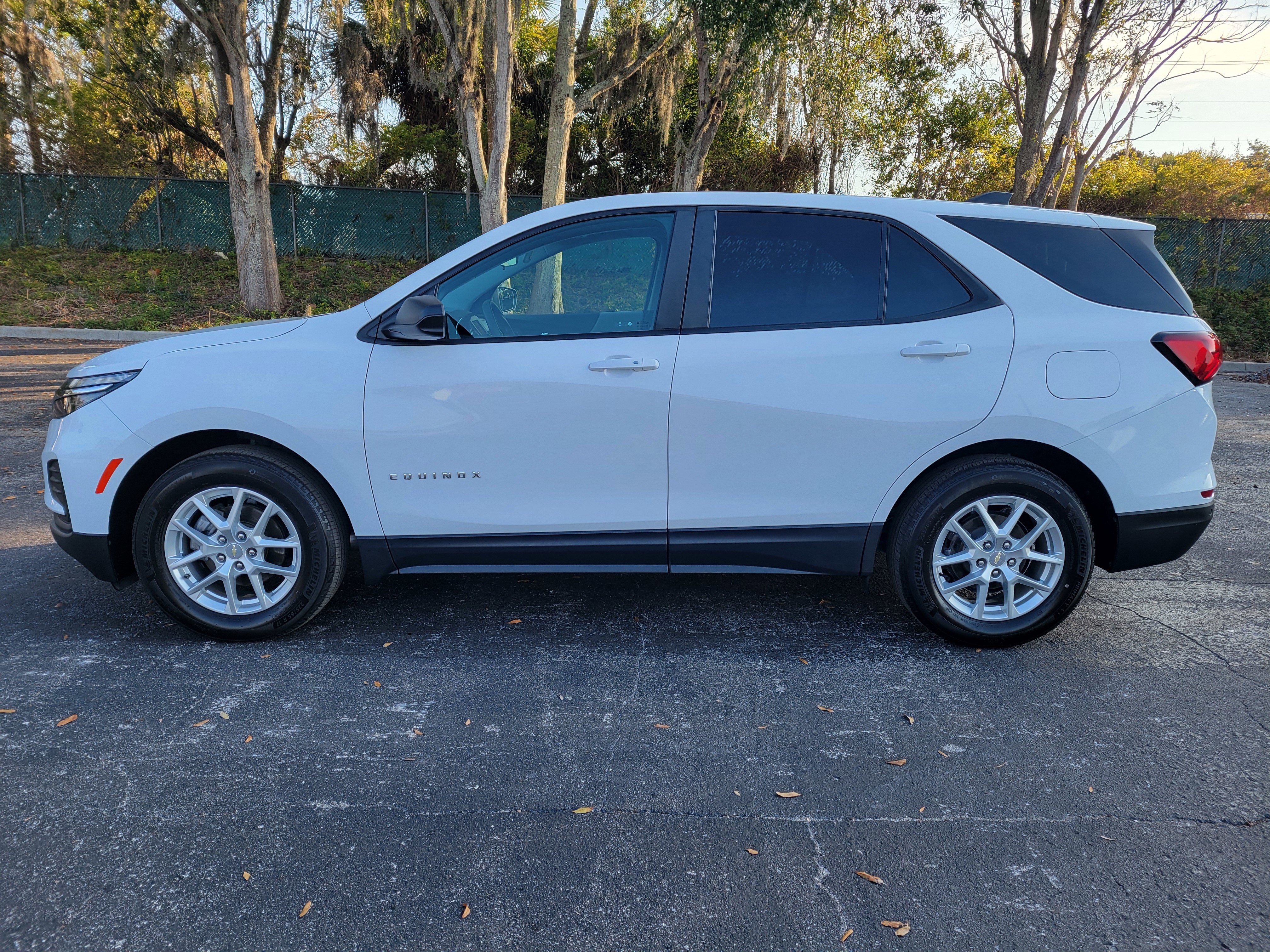2024 Chevrolet Equinox LS