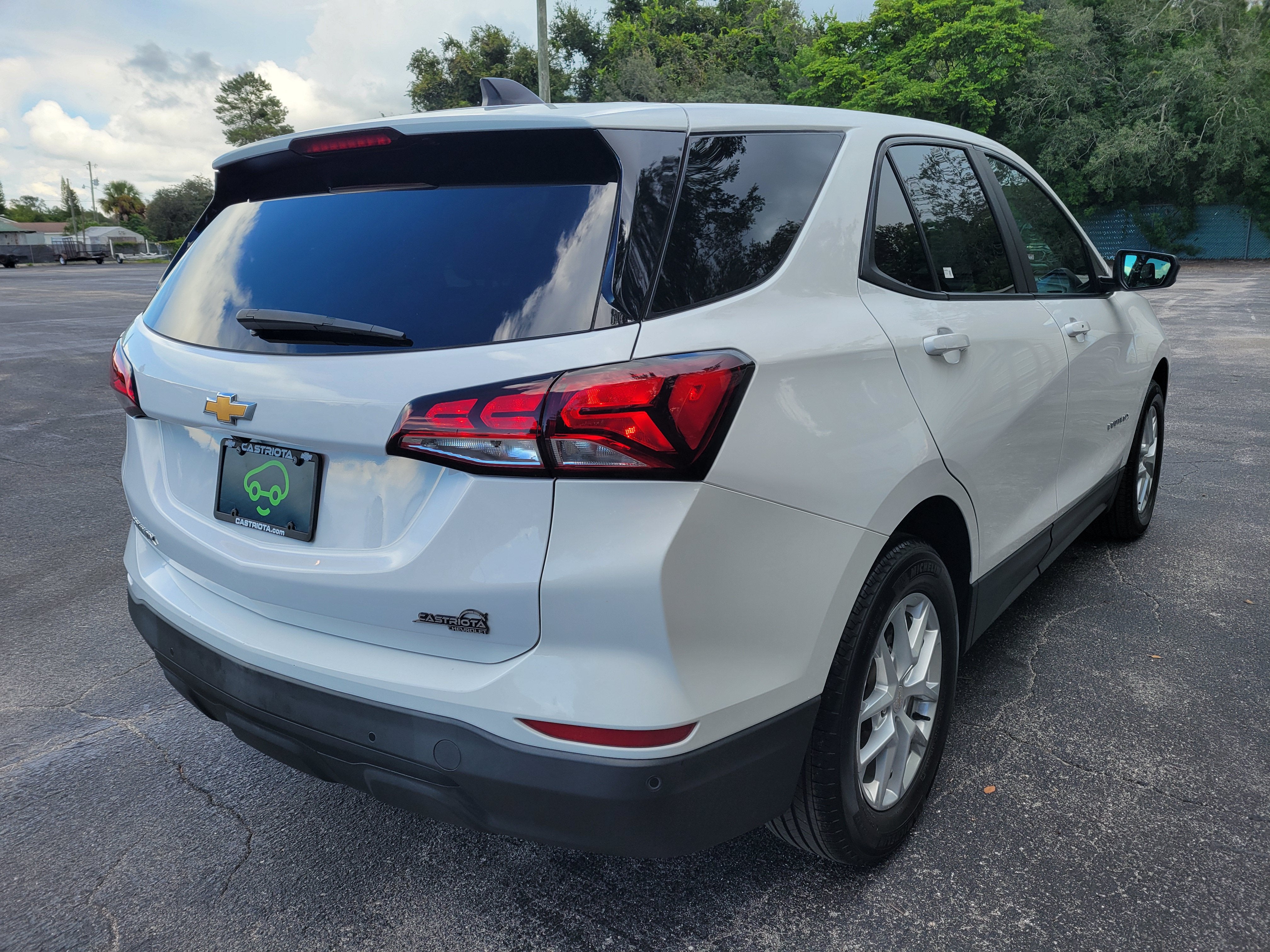 2024 Chevrolet Equinox LS