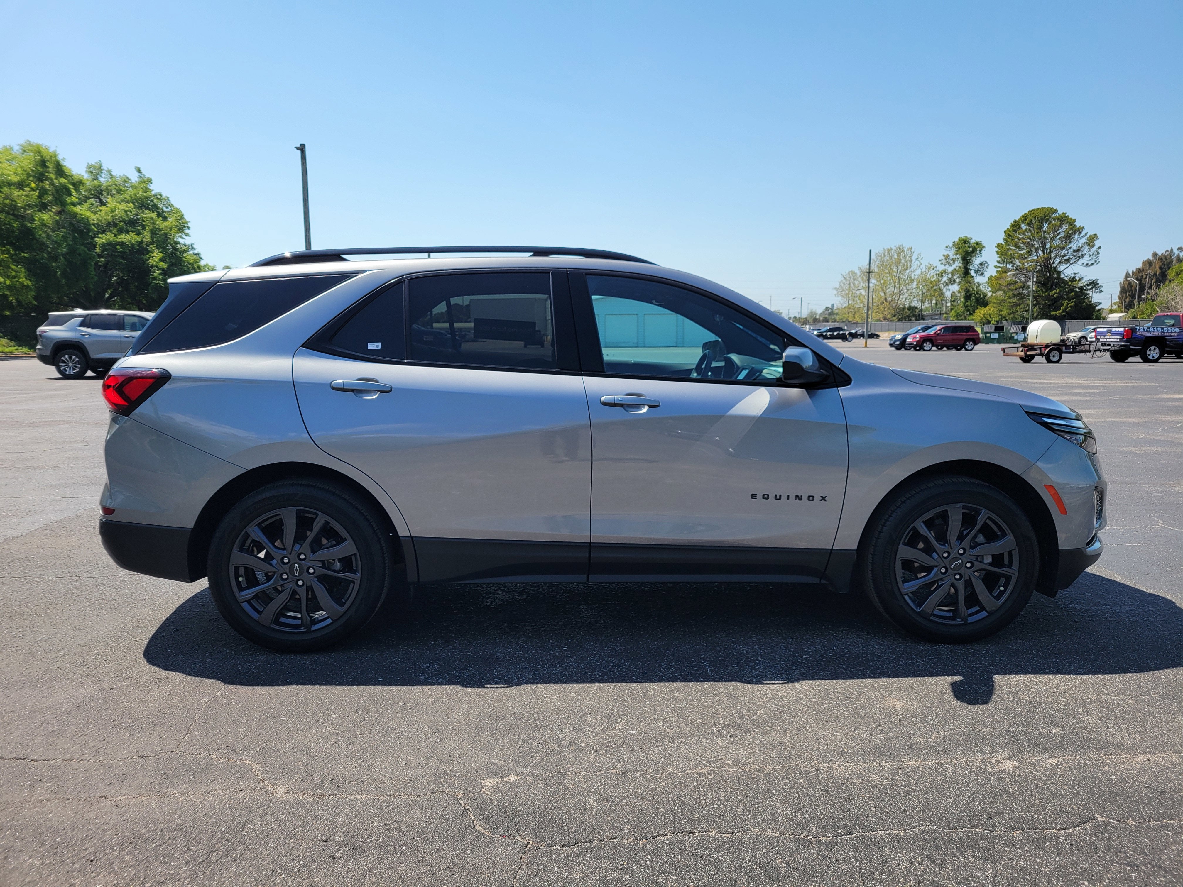 2023 Chevrolet Equinox RS