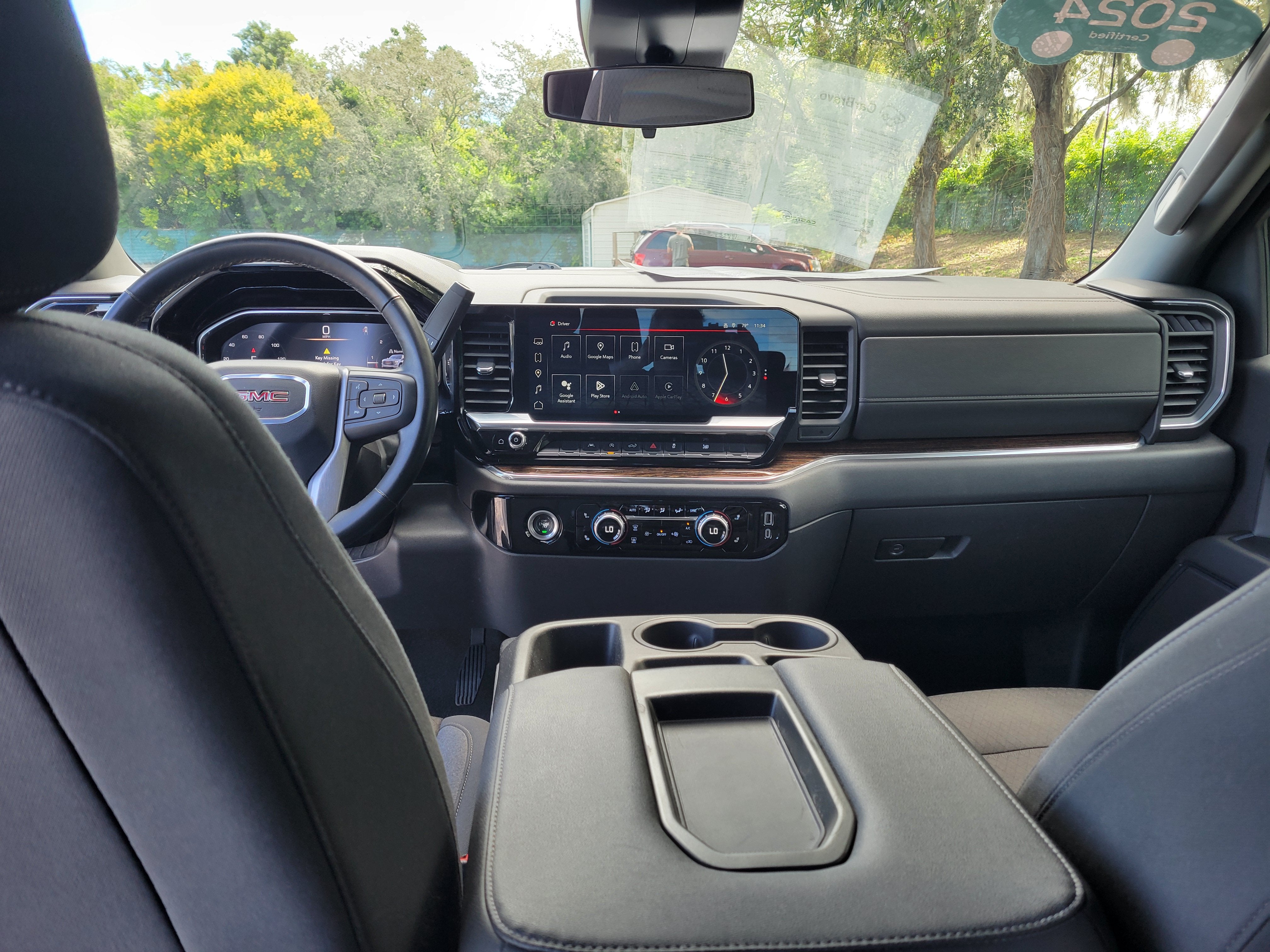 2024 GMC Sierra 1500 Elevation