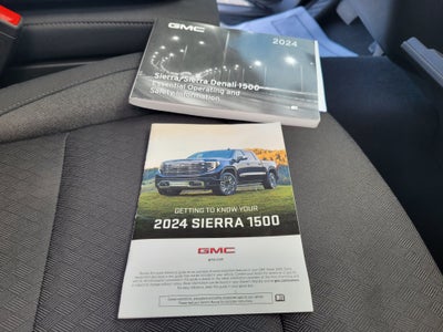 2024 GMC Sierra 1500 Elevation