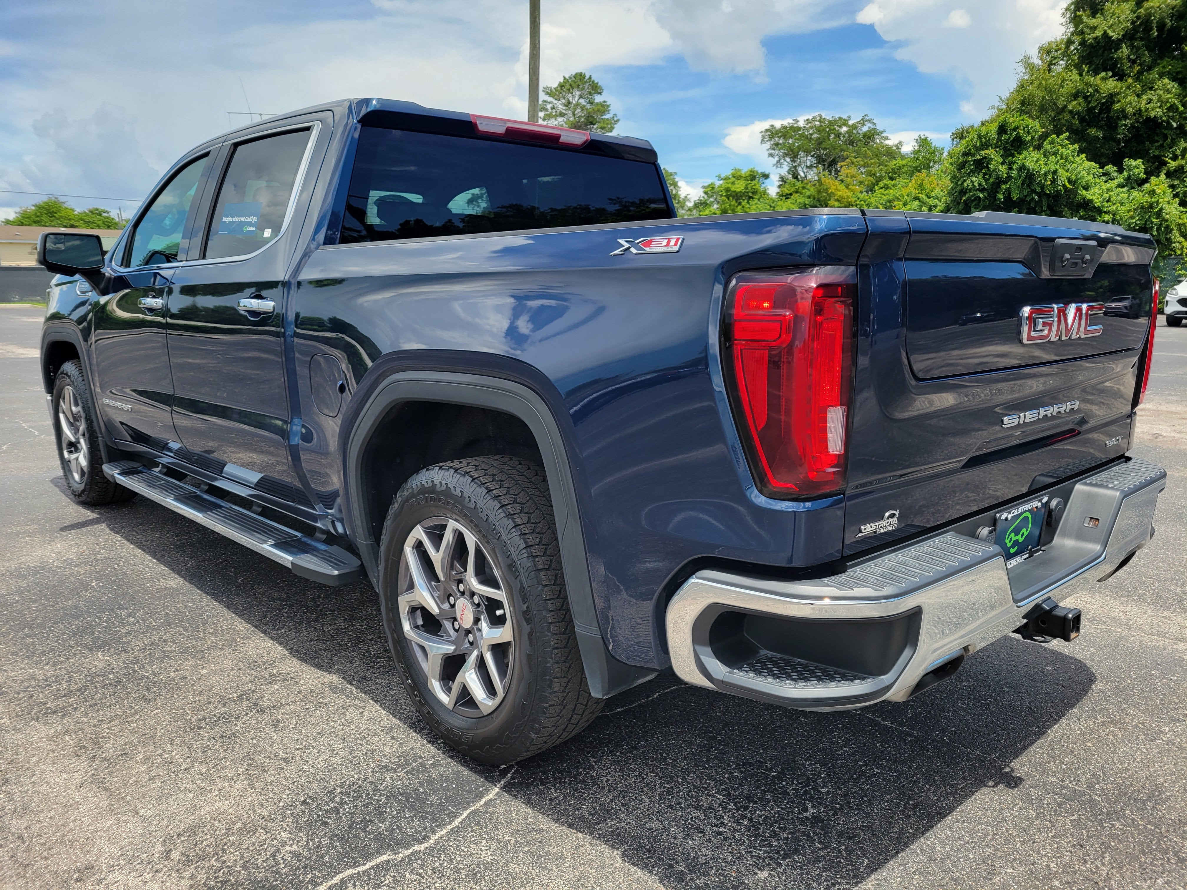 2023 GMC Sierra 1500 SLT