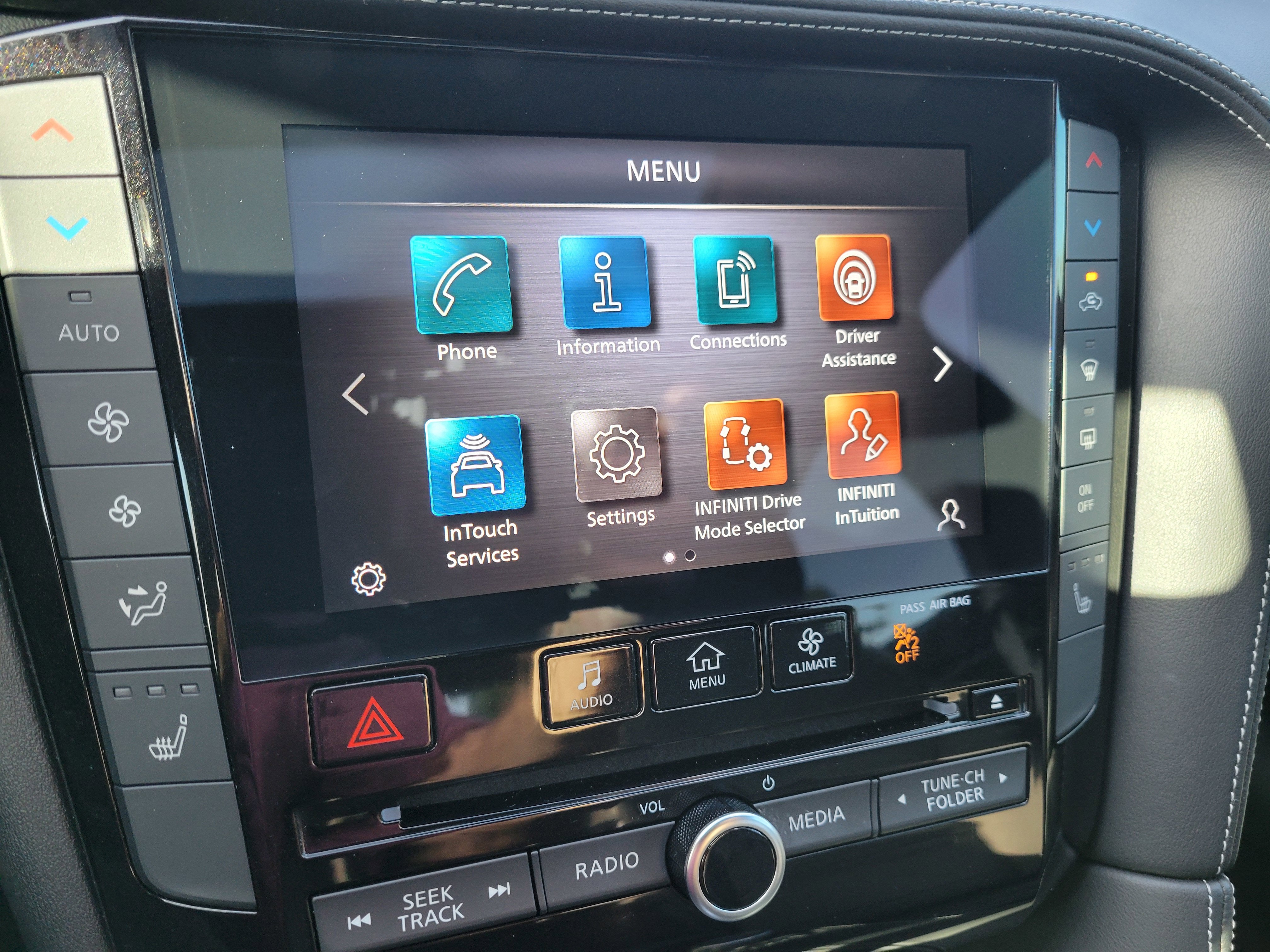 2022 INFINITI QX55 LUXE AWD