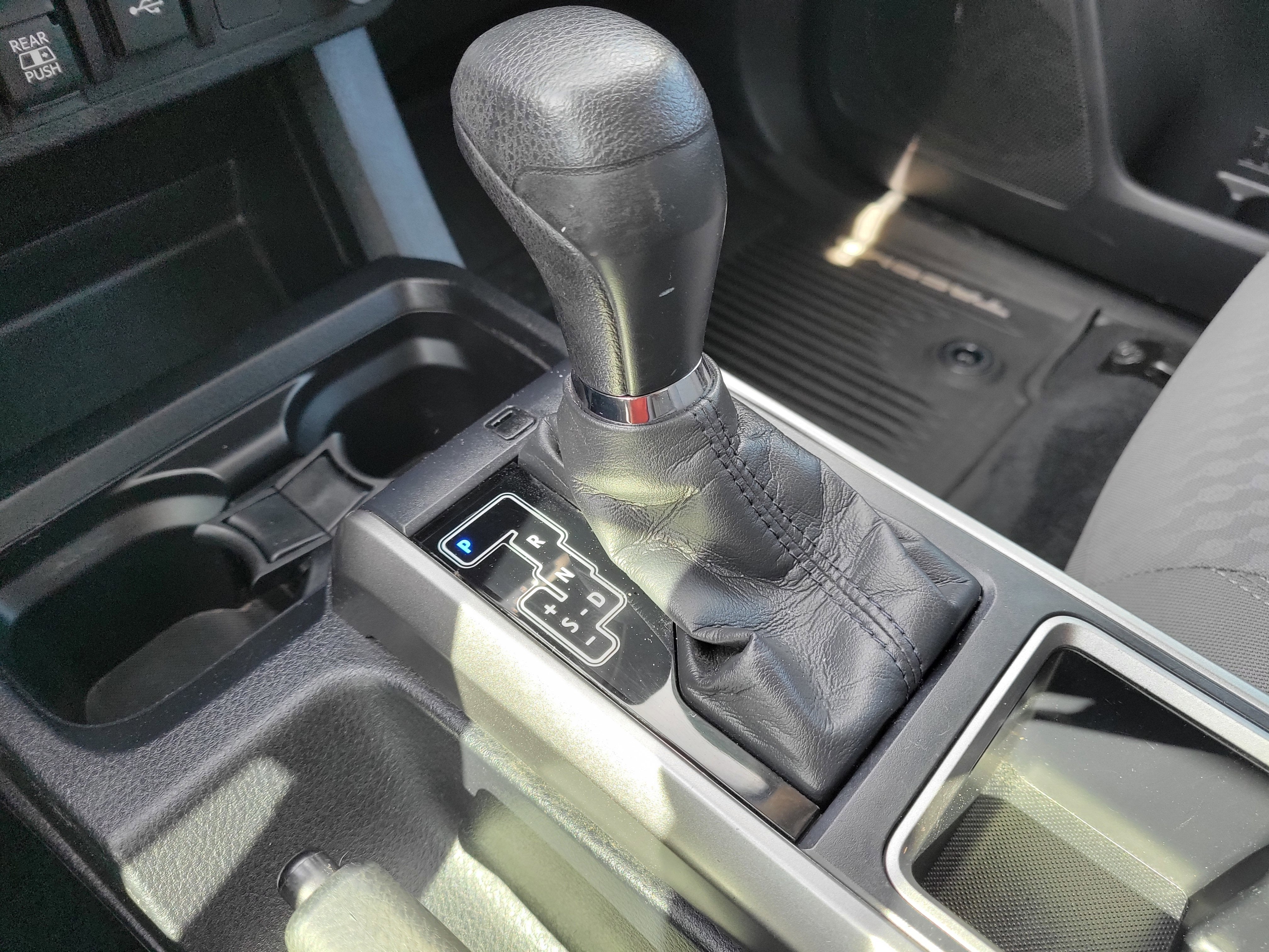 2020 Toyota Tacoma SR5 V6