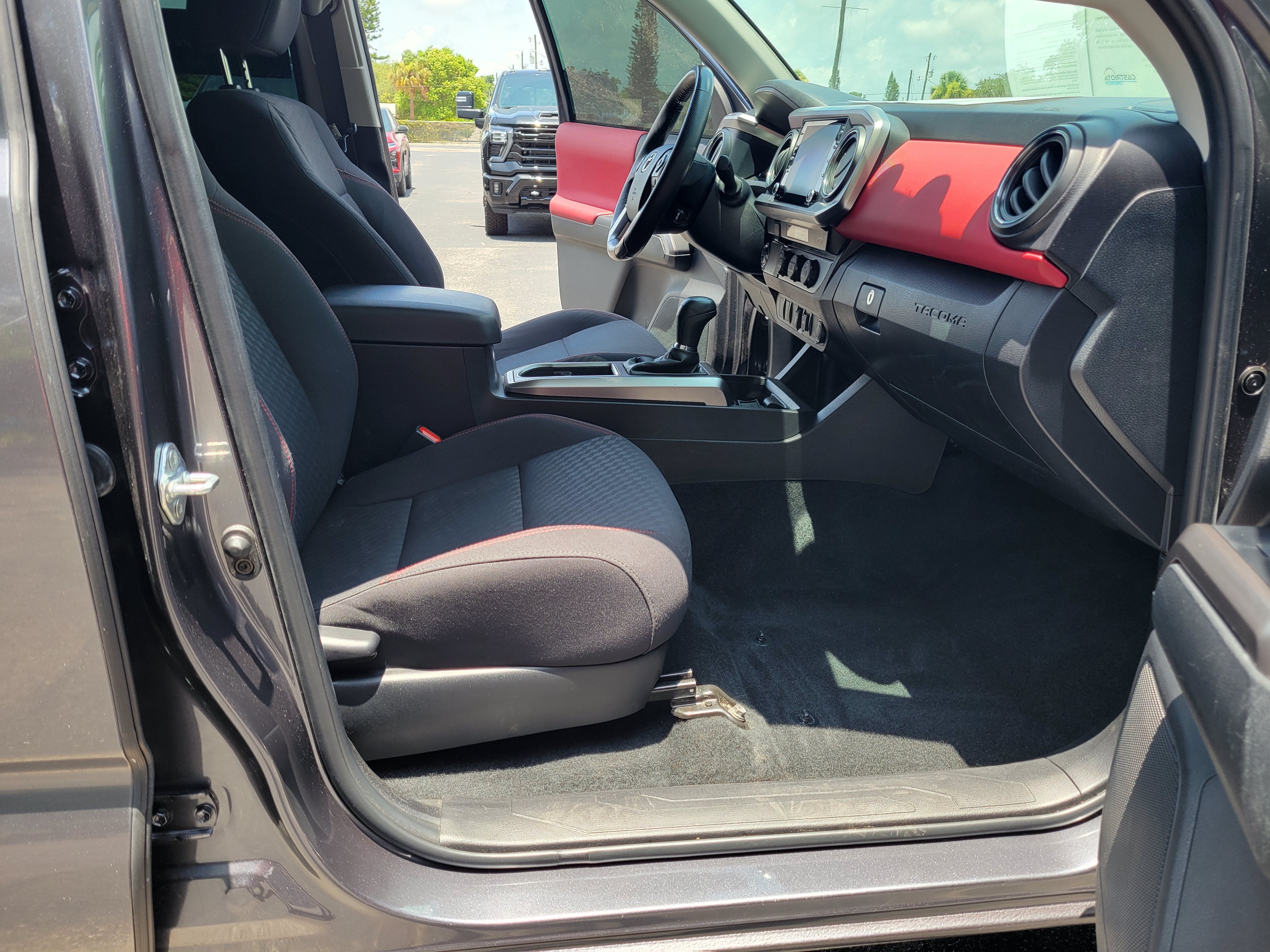 2023 Toyota Tacoma 2WD SR5