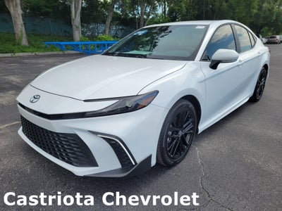 2026 Toyota Camry SE