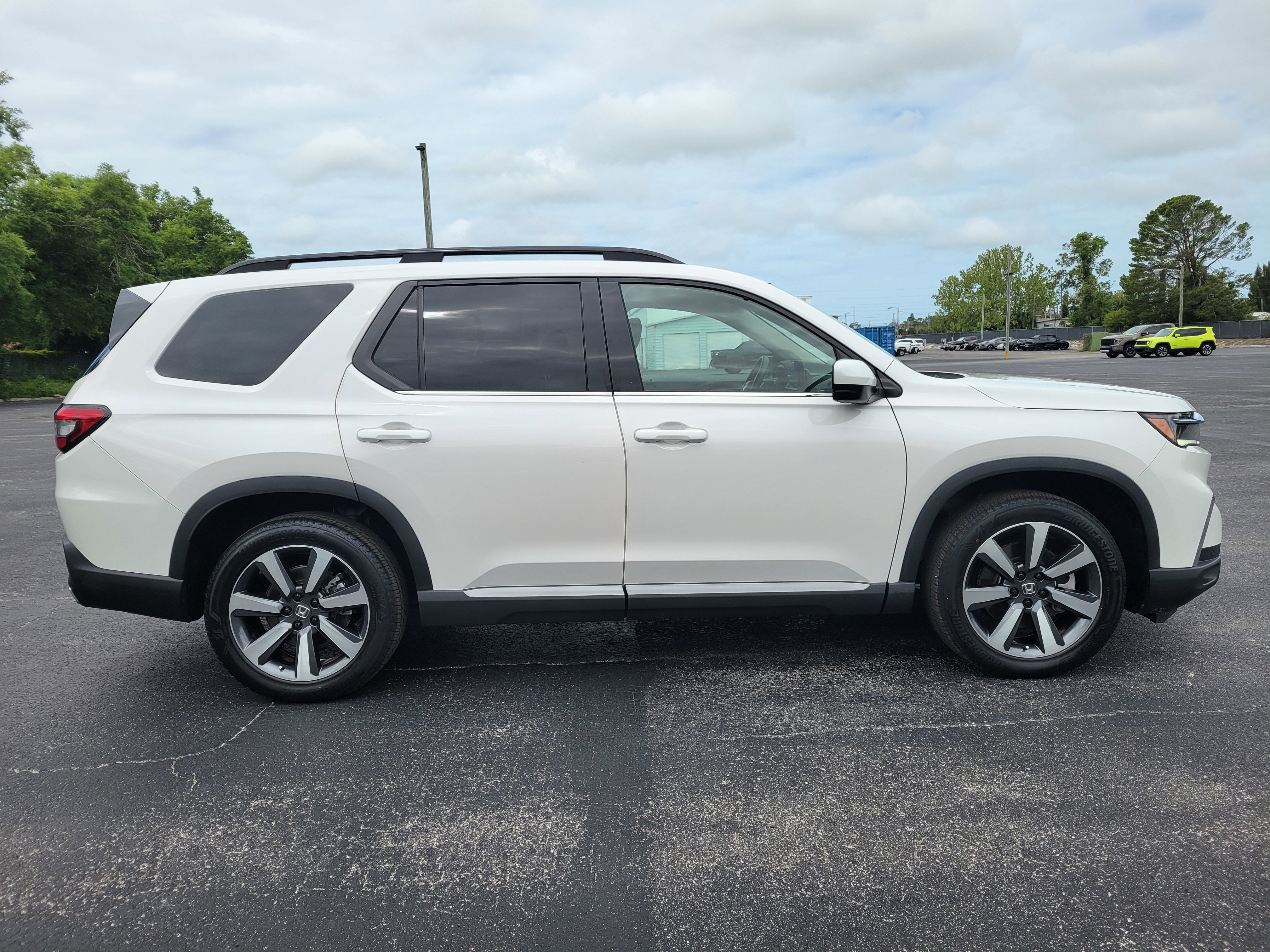2024 Honda Pilot Touring