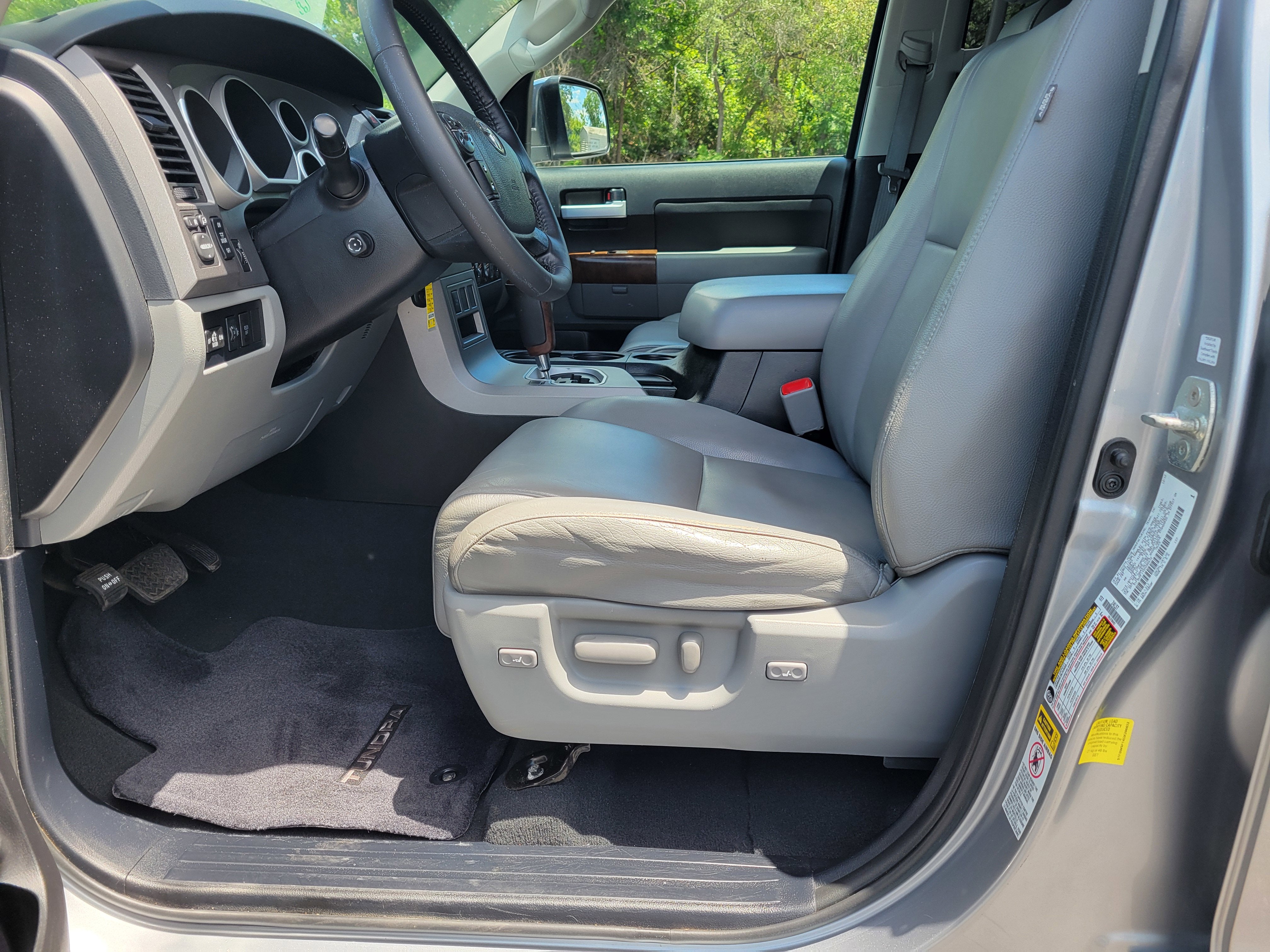 2013 Toyota Tundra Limited 5.7L V8