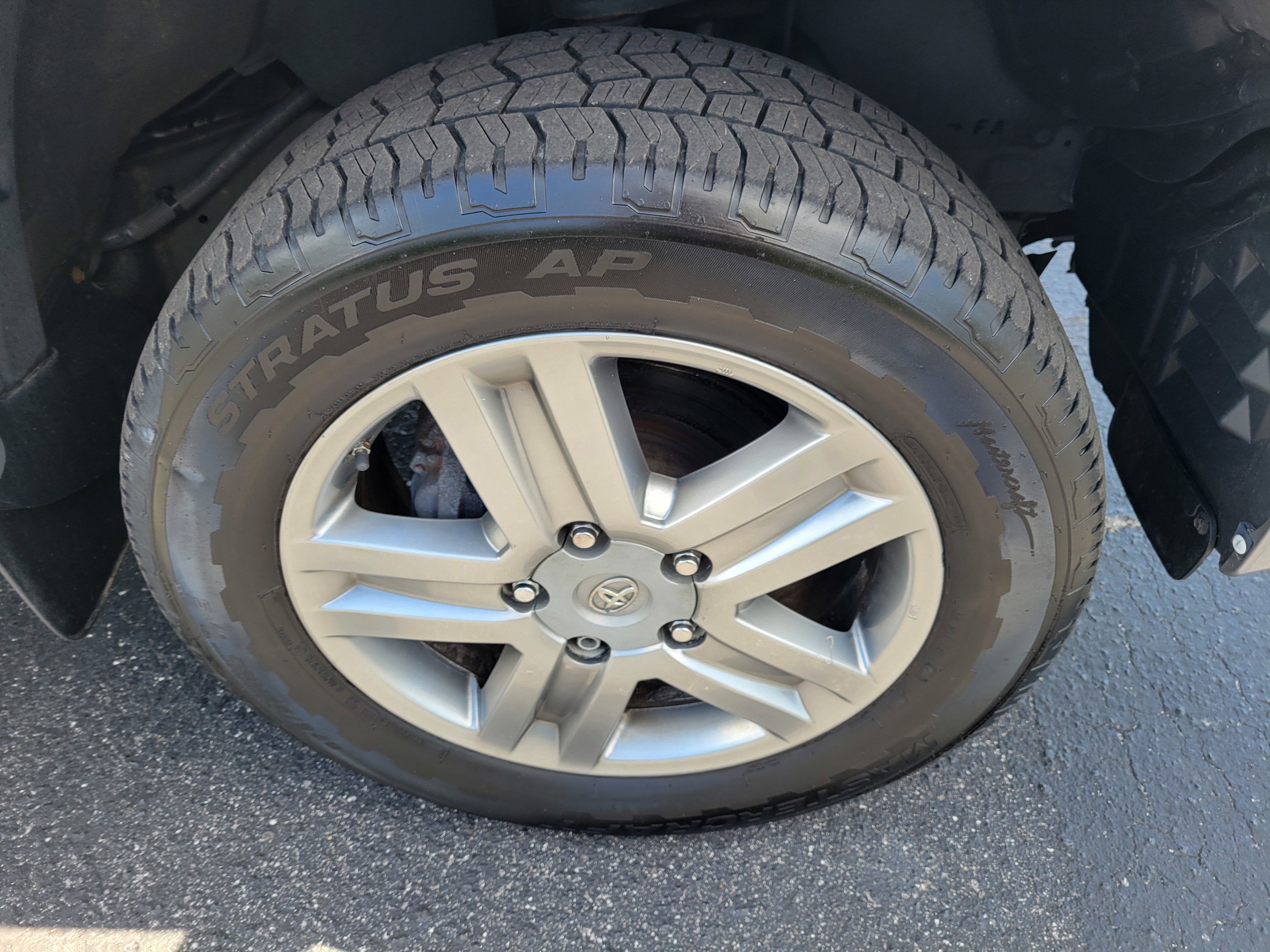 2013 Toyota Tundra Limited 5.7L V8