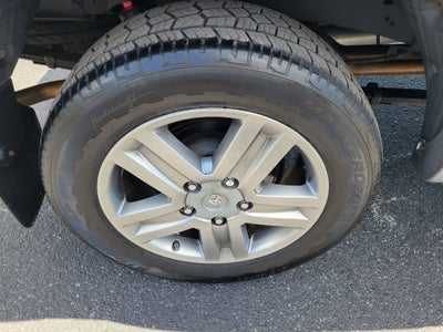 2013 Toyota Tundra Limited 5.7L V8