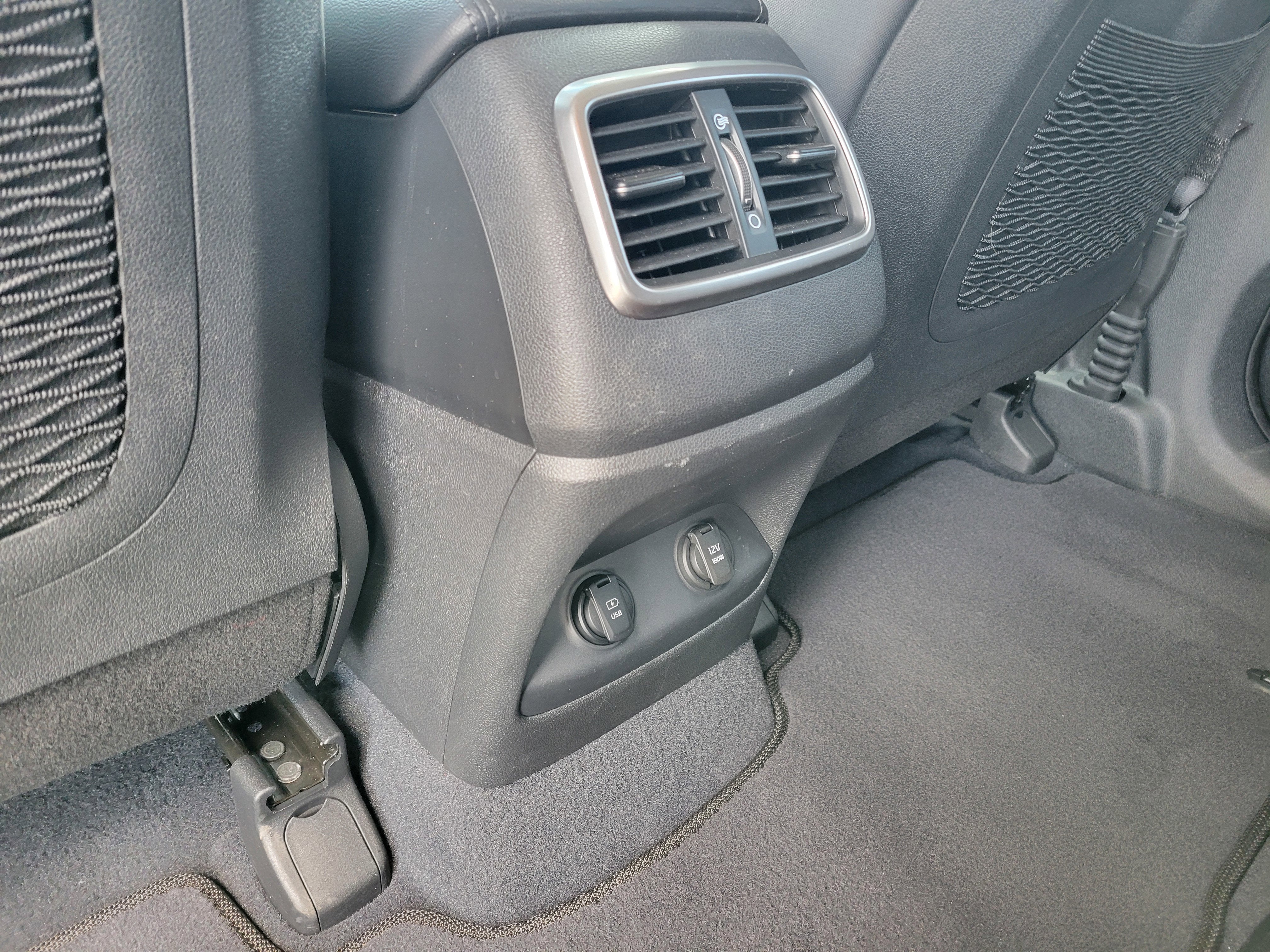 2020 Kia Sorento 3.3L LX