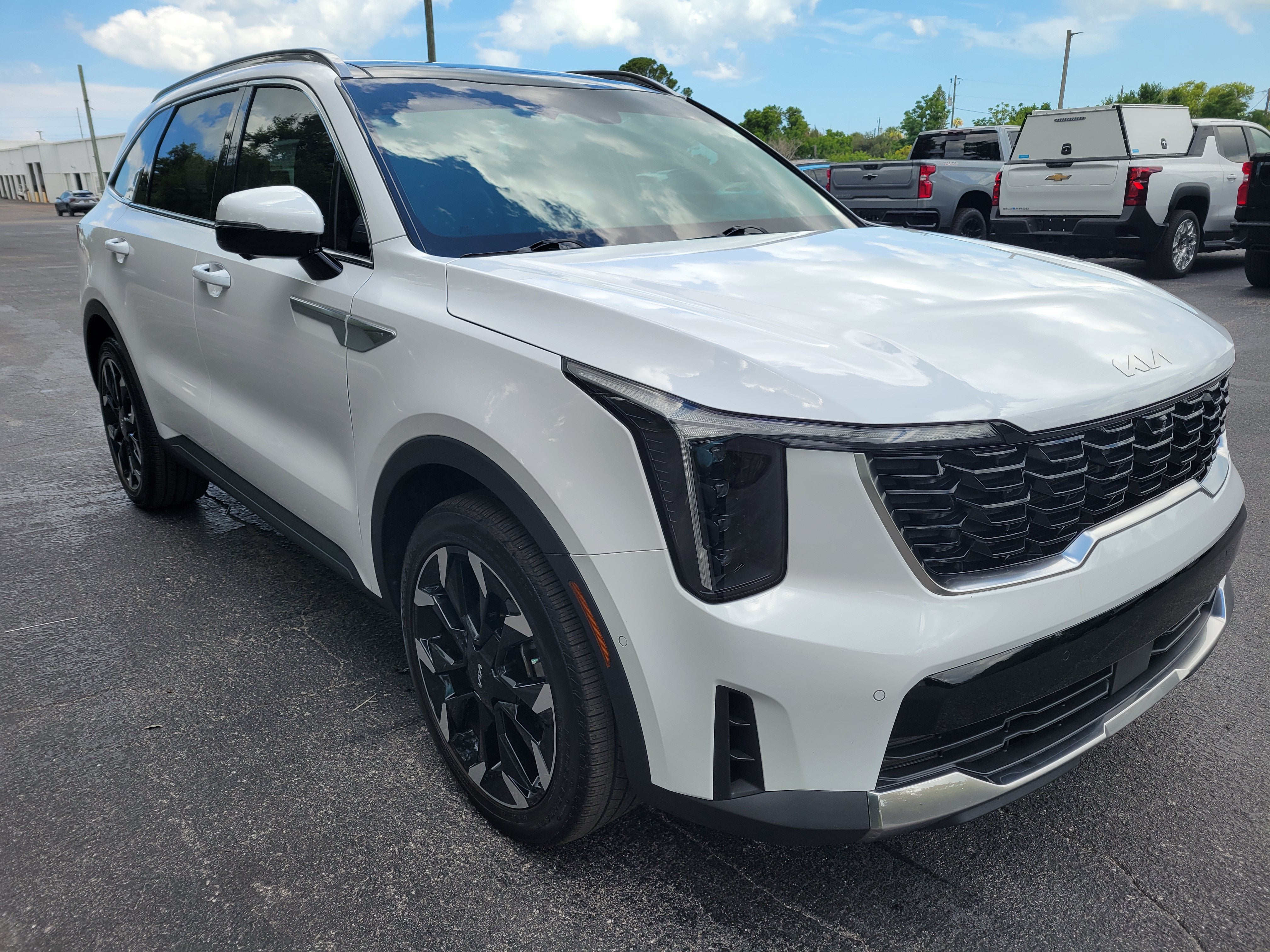 2024 Kia Sorento SX