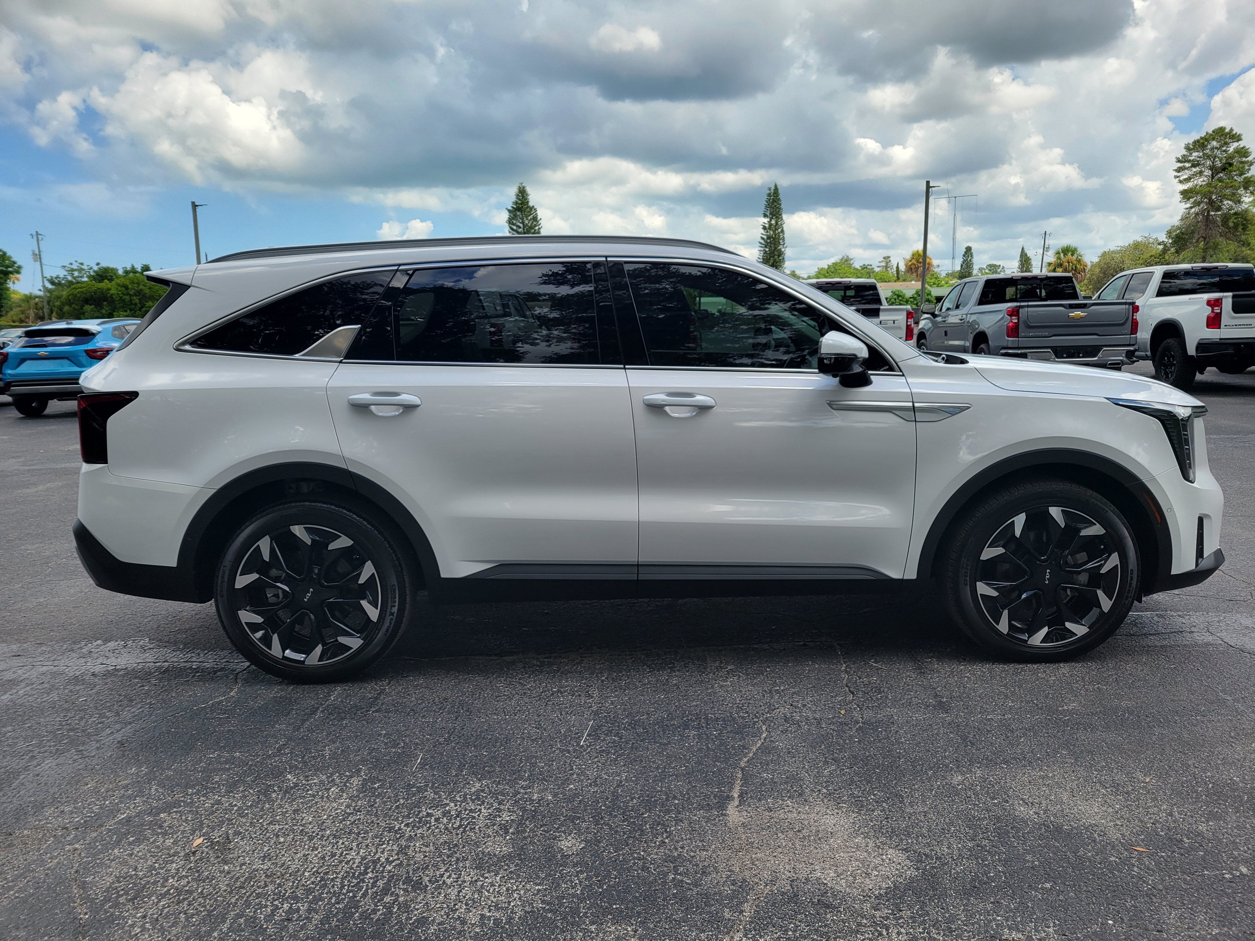 2024 Kia Sorento SX