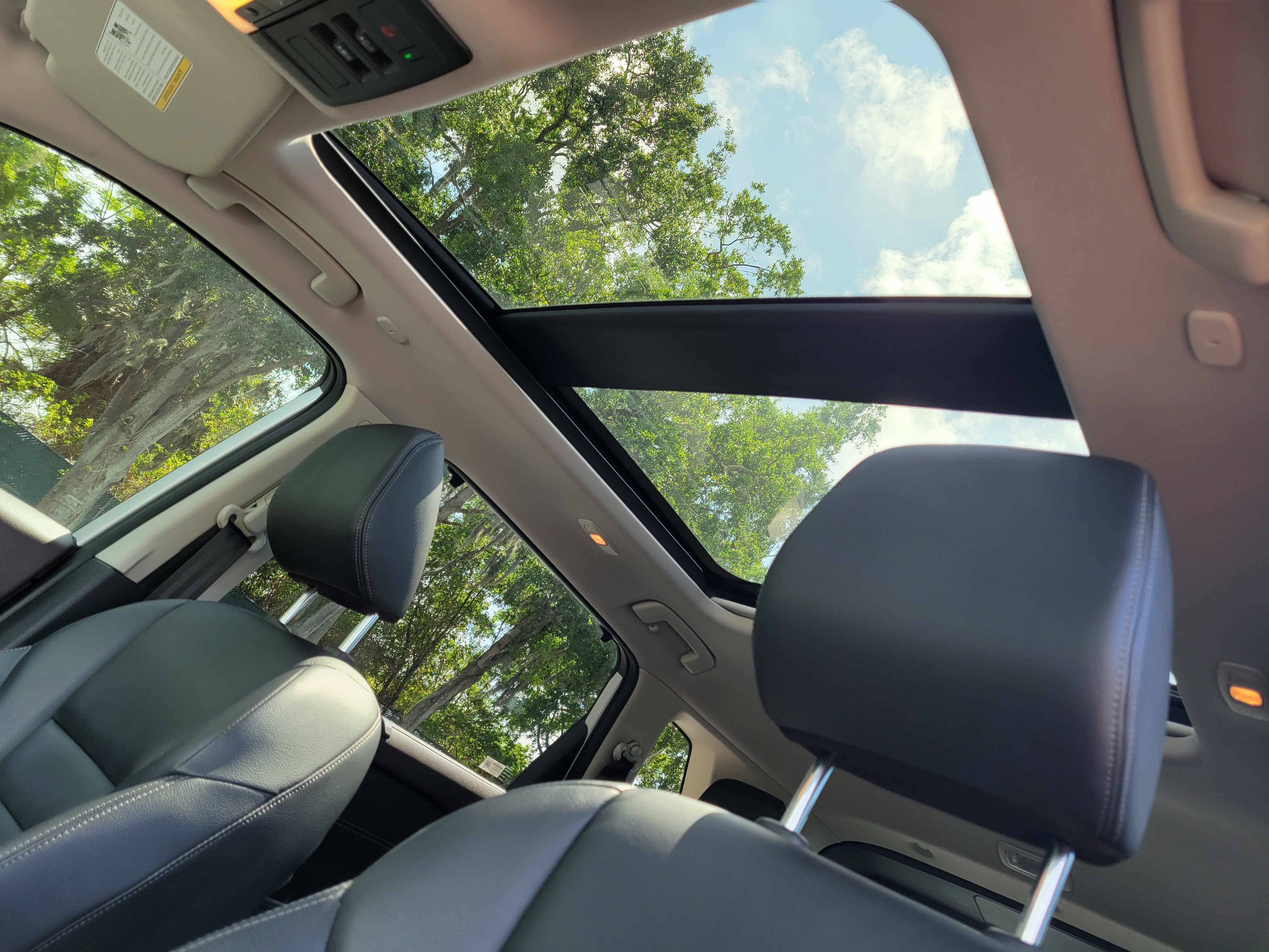 2023 Nissan Rogue SL FWD
