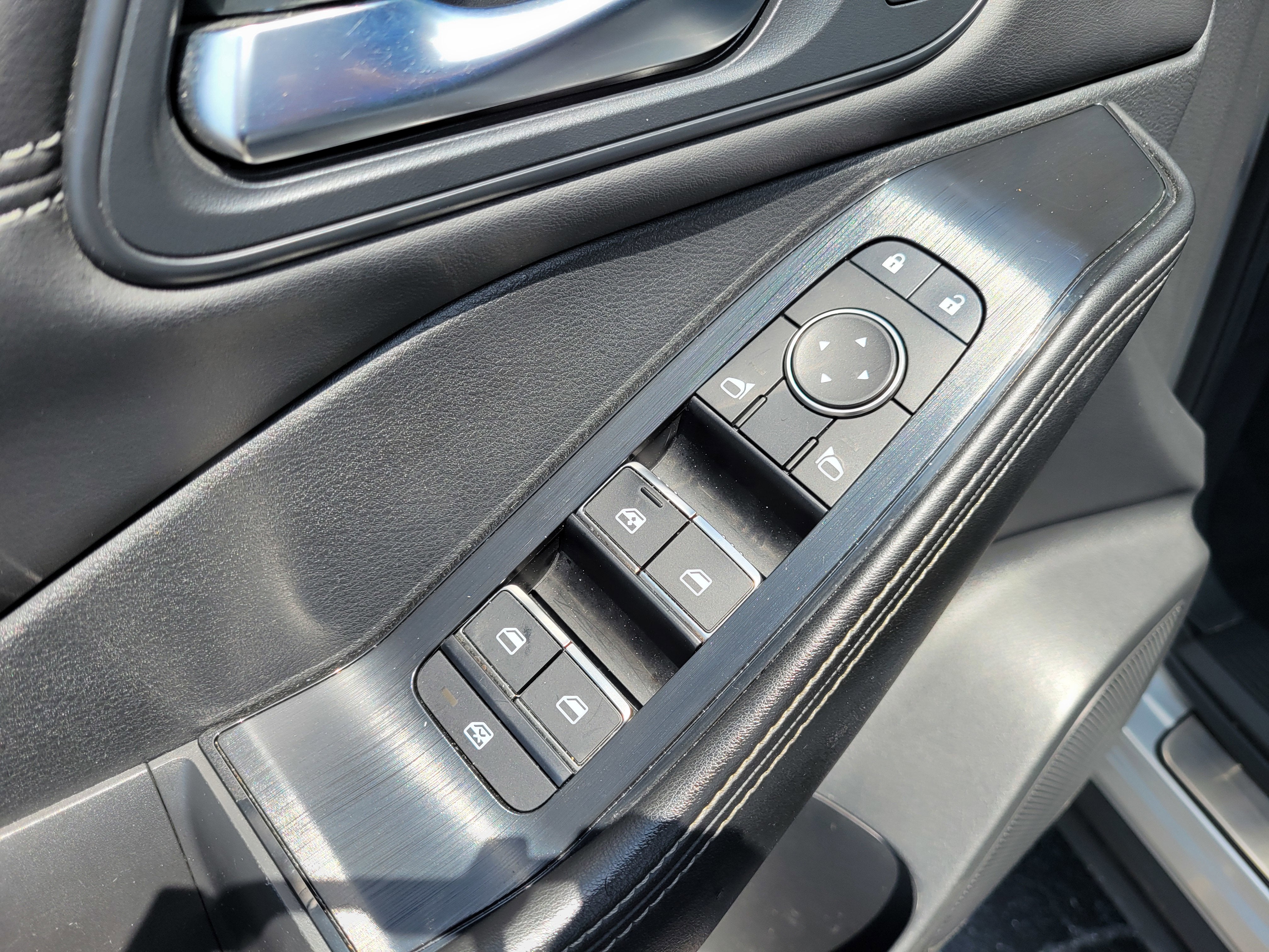 2023 Nissan Rogue SL FWD