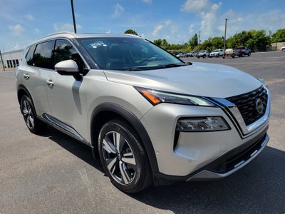 2023 Nissan Rogue SL FWD