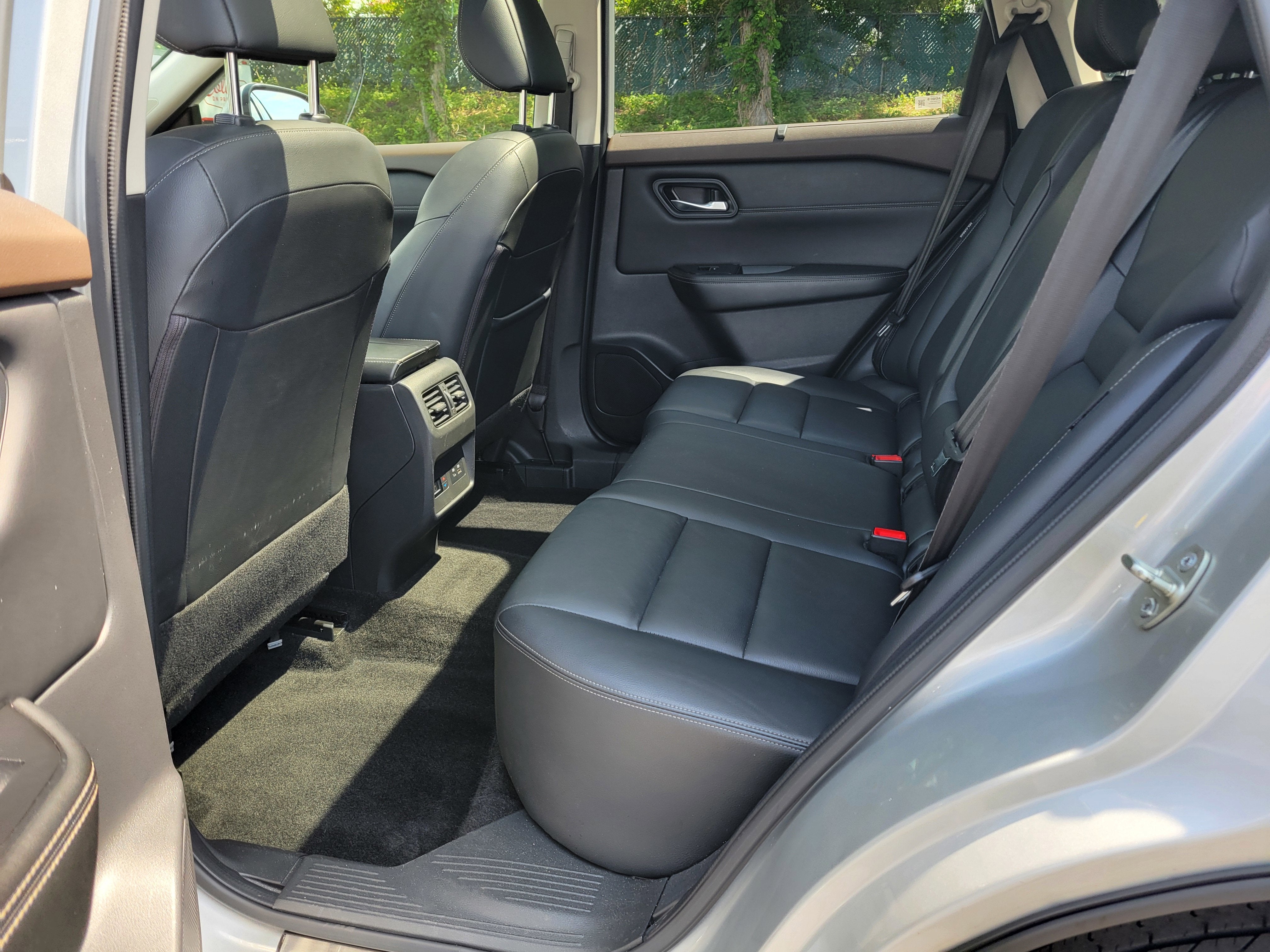 2023 Nissan Rogue SL FWD