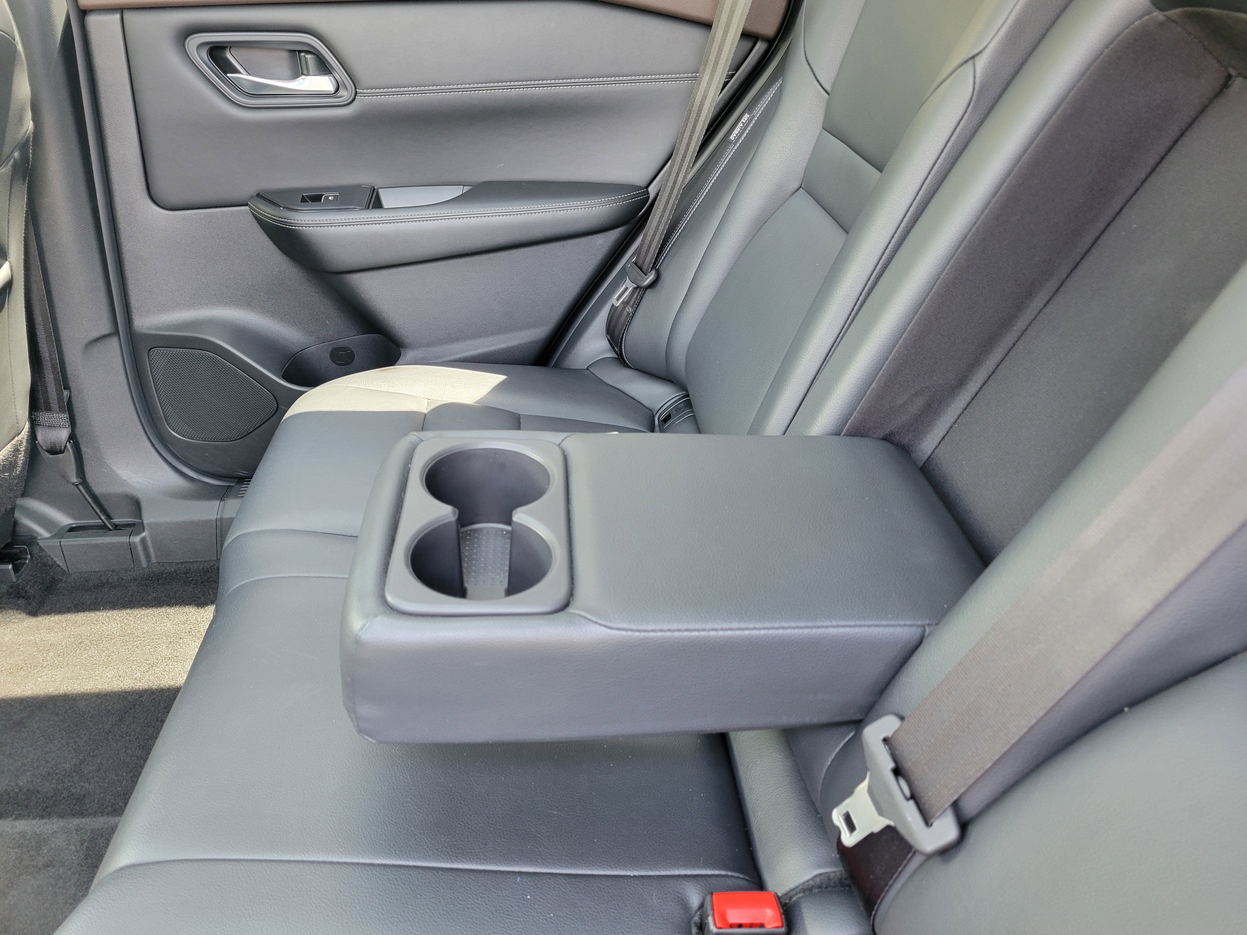 2023 Nissan Rogue SL FWD