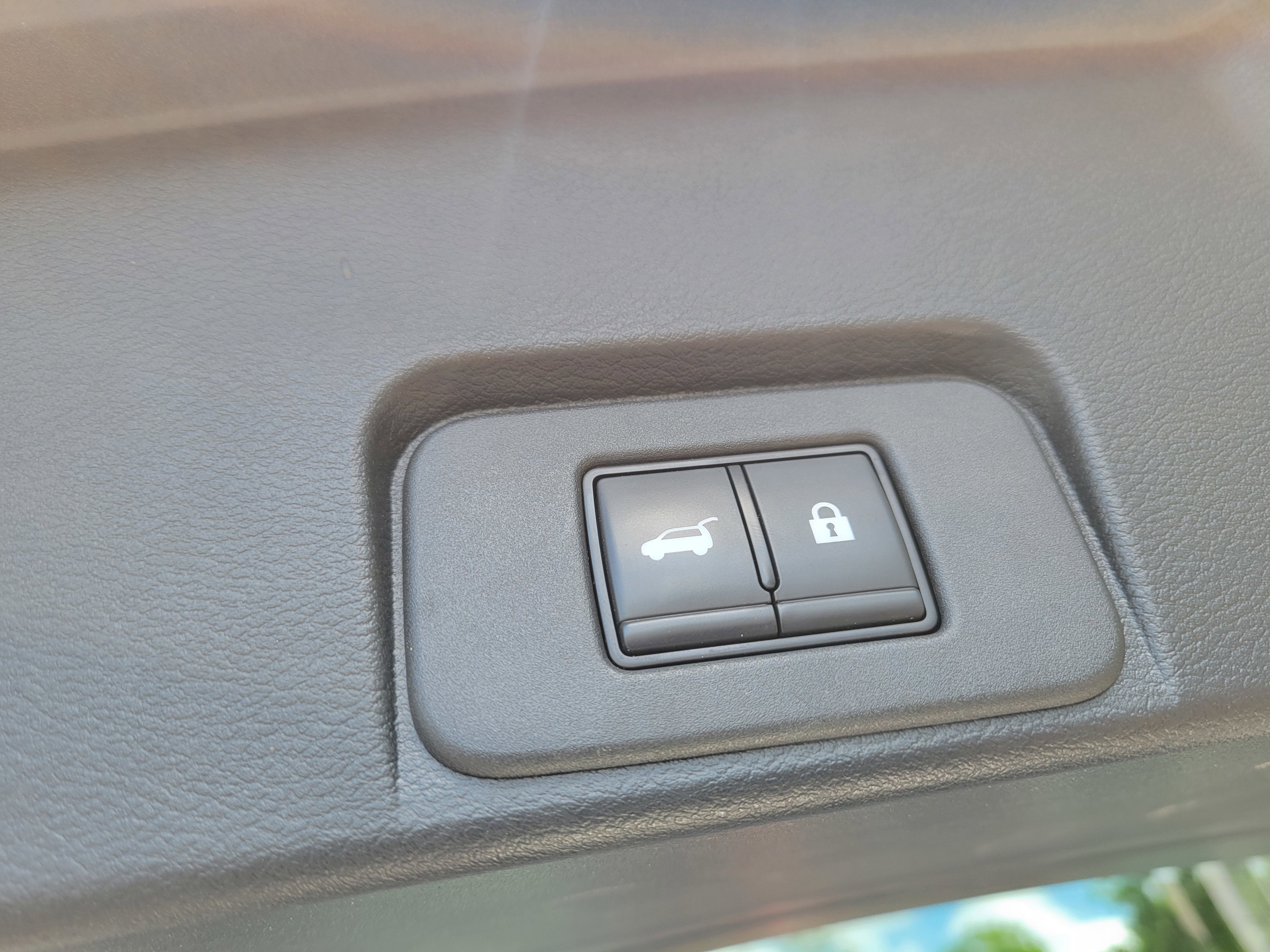 2023 Nissan Rogue SL FWD
