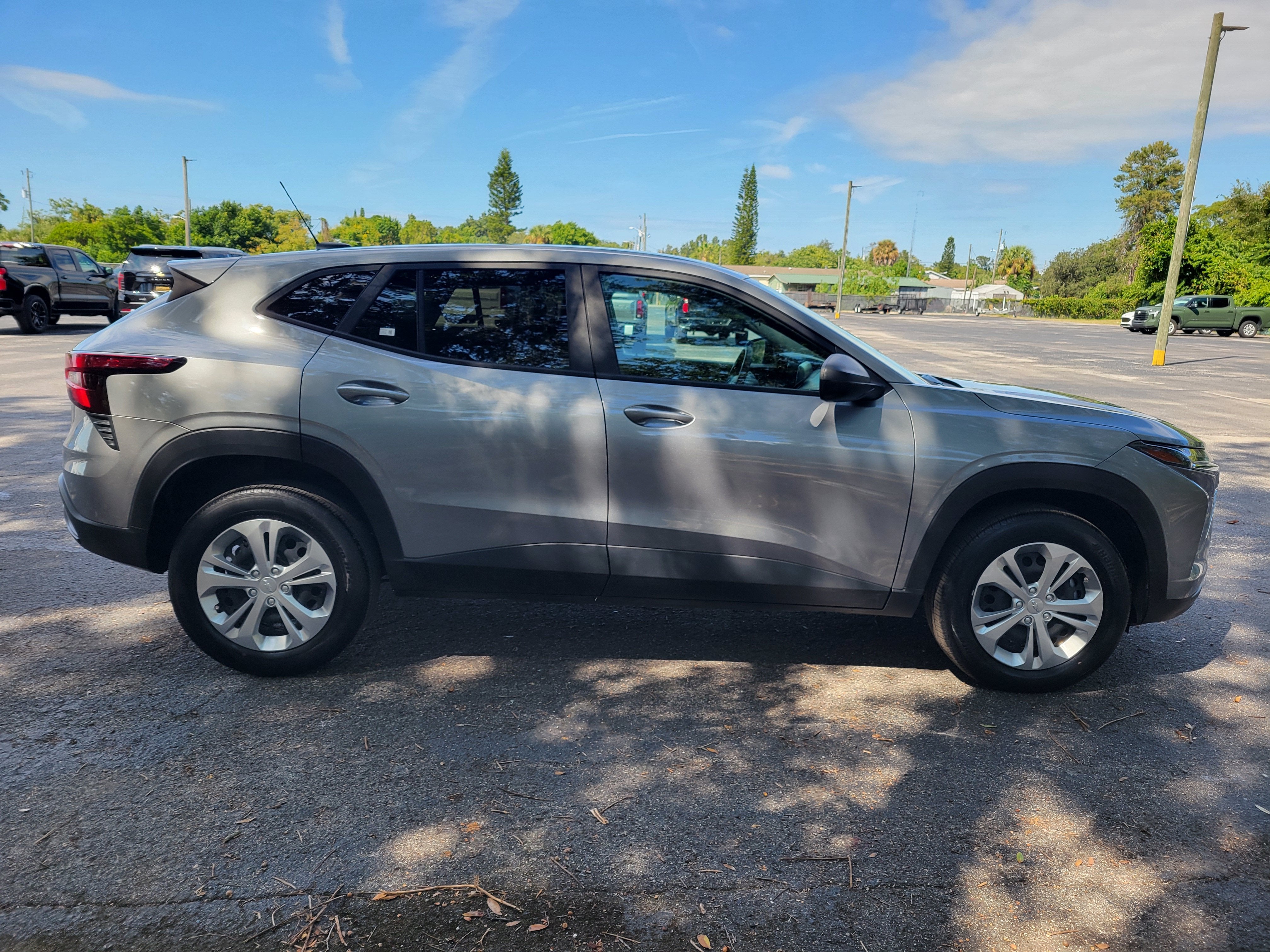 2024 Chevrolet Trax LS