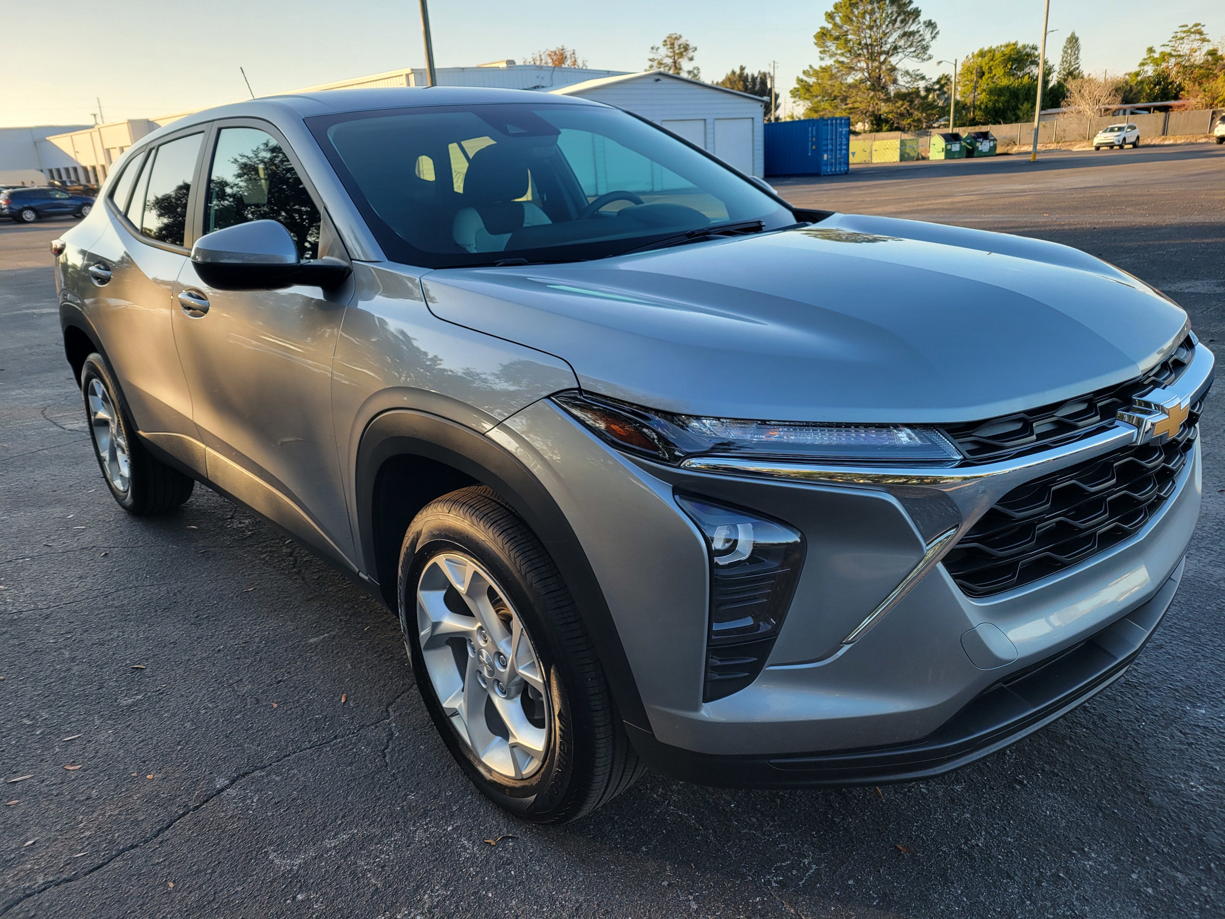 2025 Chevrolet Trax LS