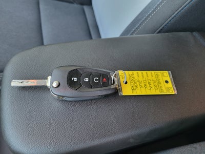 2025 Chevrolet Trax LS