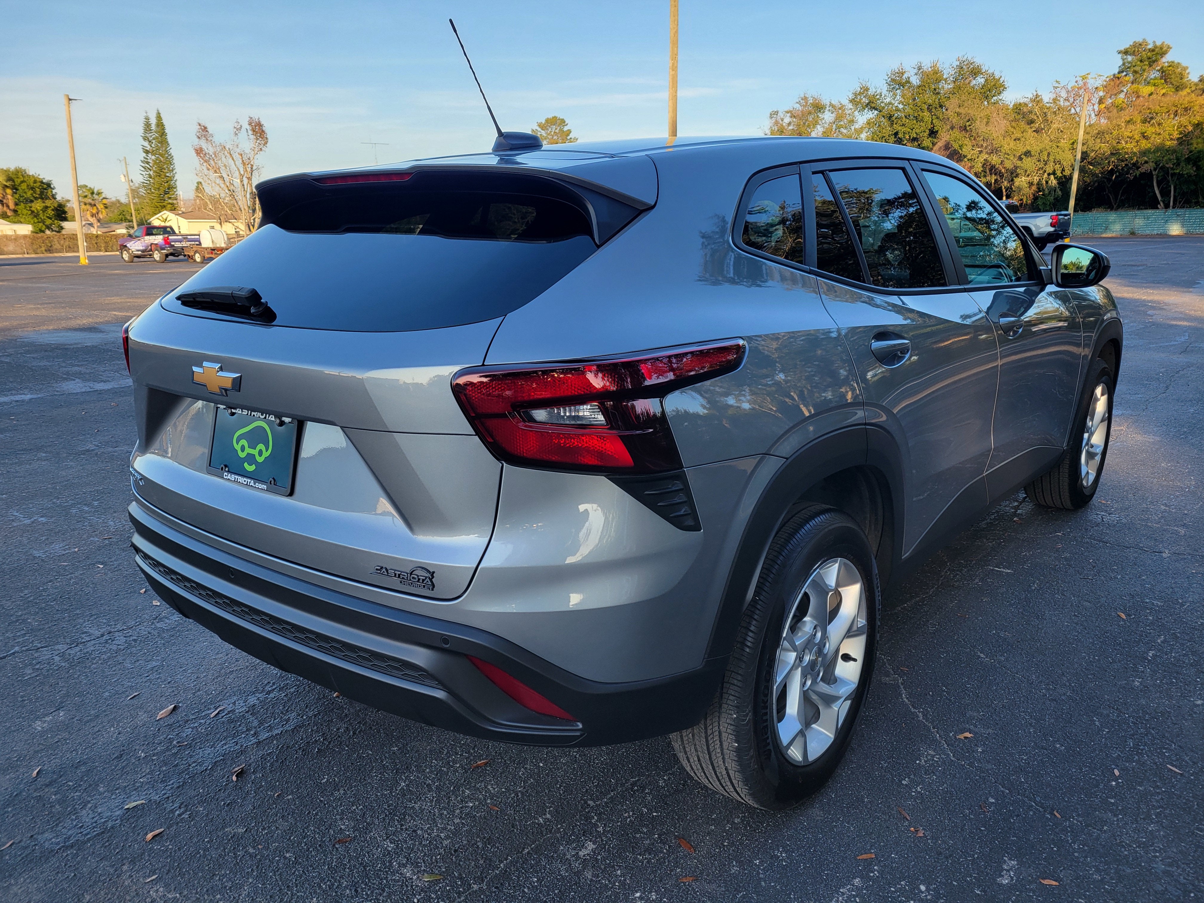2025 Chevrolet Trax LS