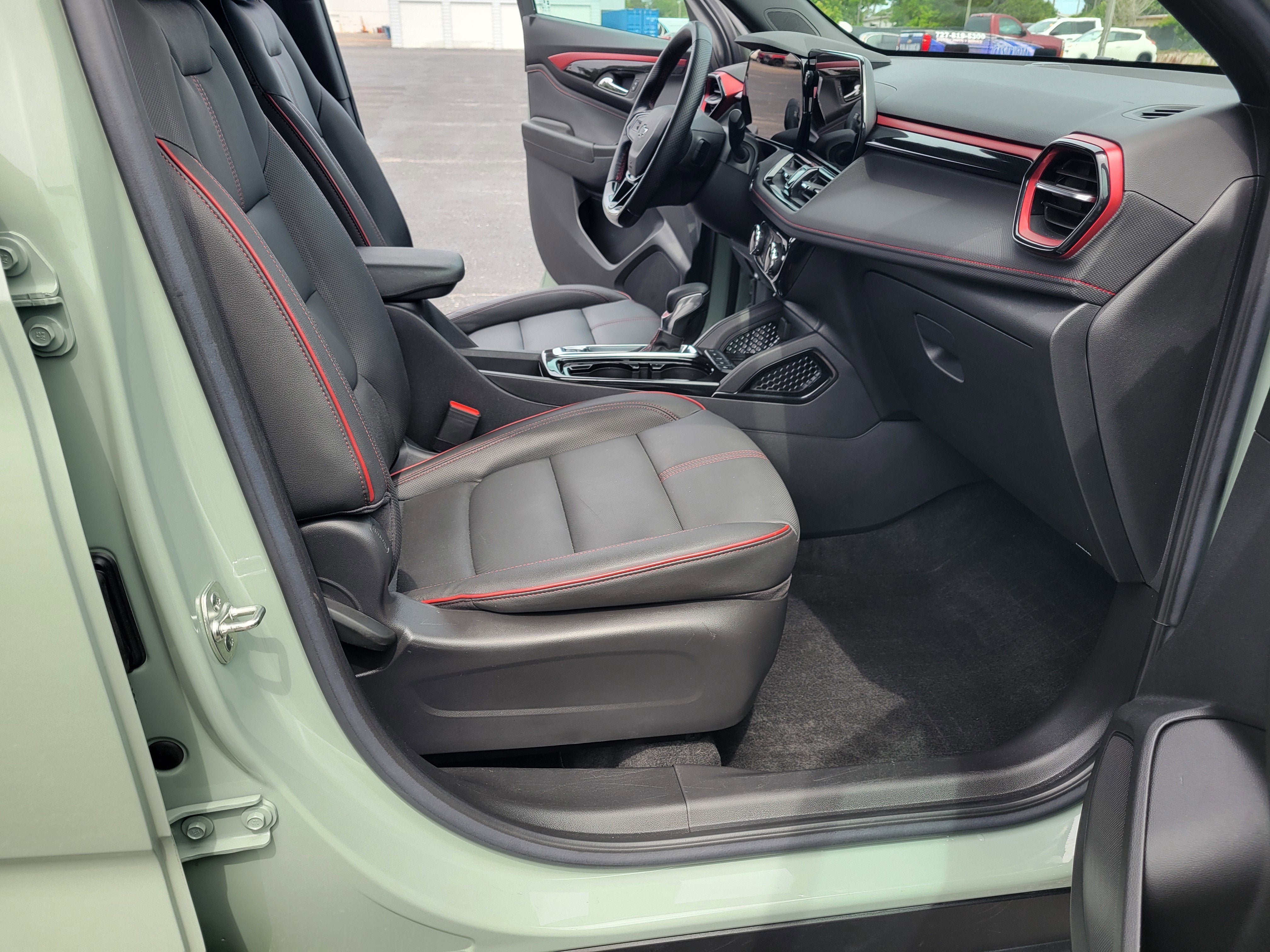 2024 Chevrolet TrailBlazer RS - Photo 28