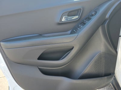 2022 Chevrolet Trax LS