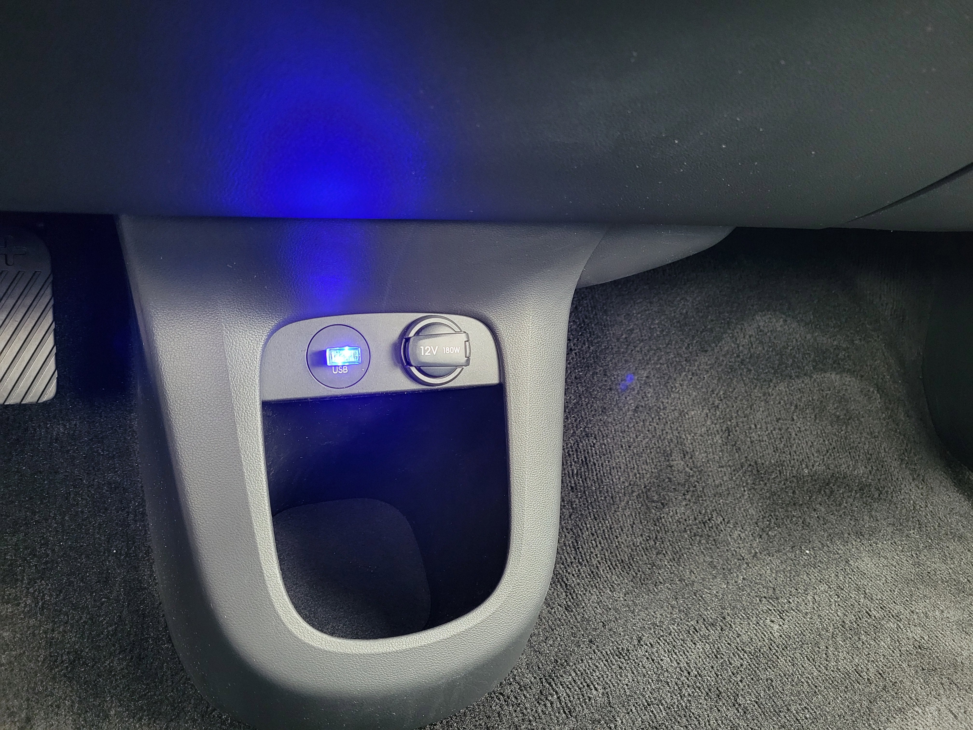 2022 Hyundai IONIQ 5 SE