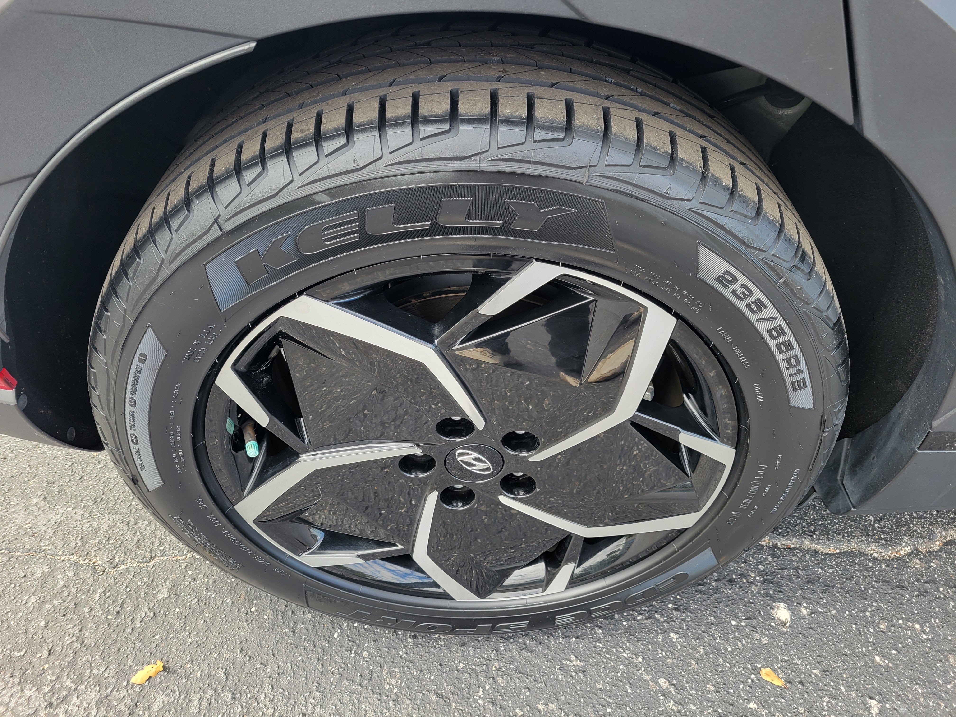 2022 Hyundai IONIQ 5 SE