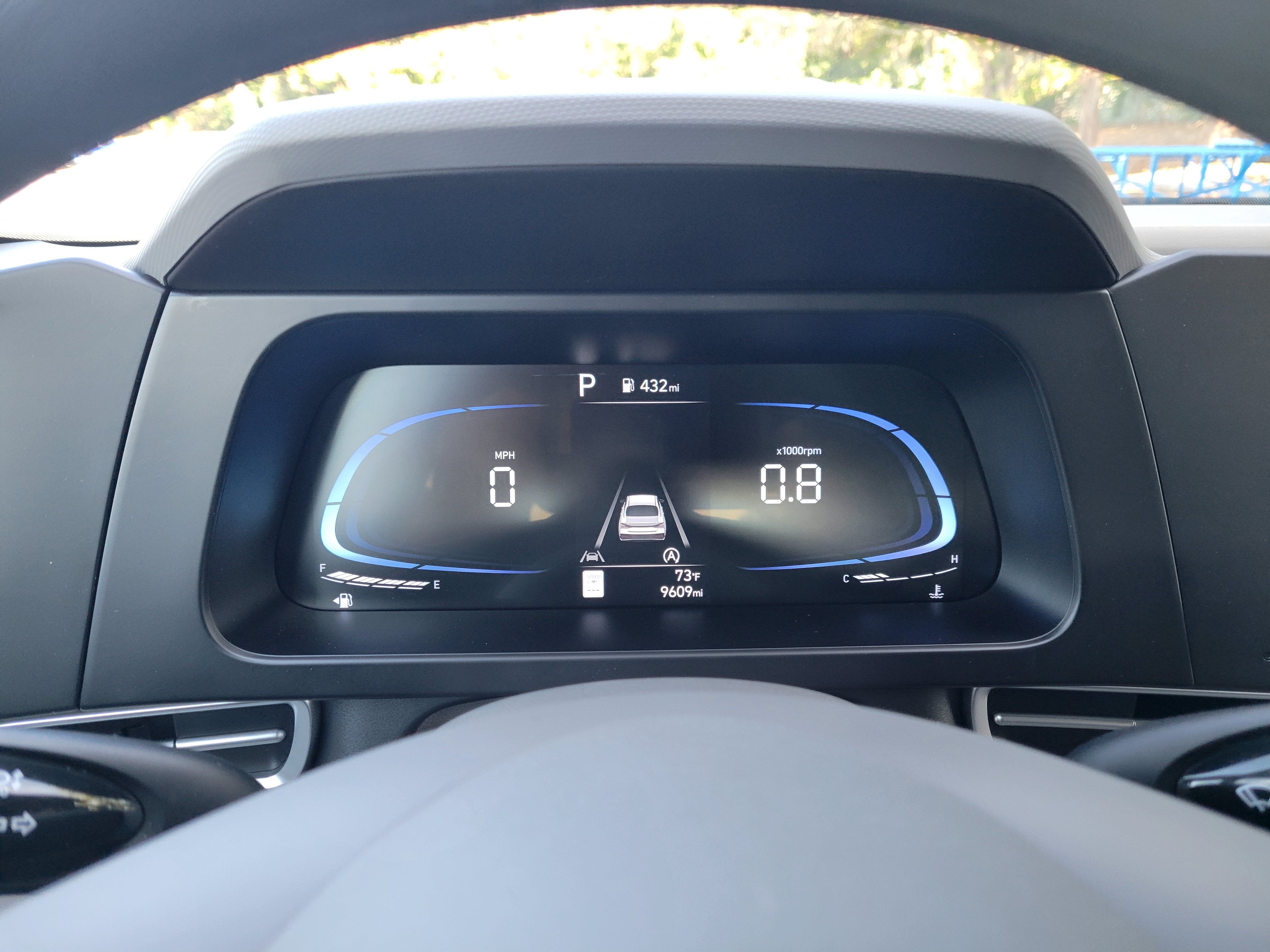 2025 Hyundai Elantra SE - Photo 13