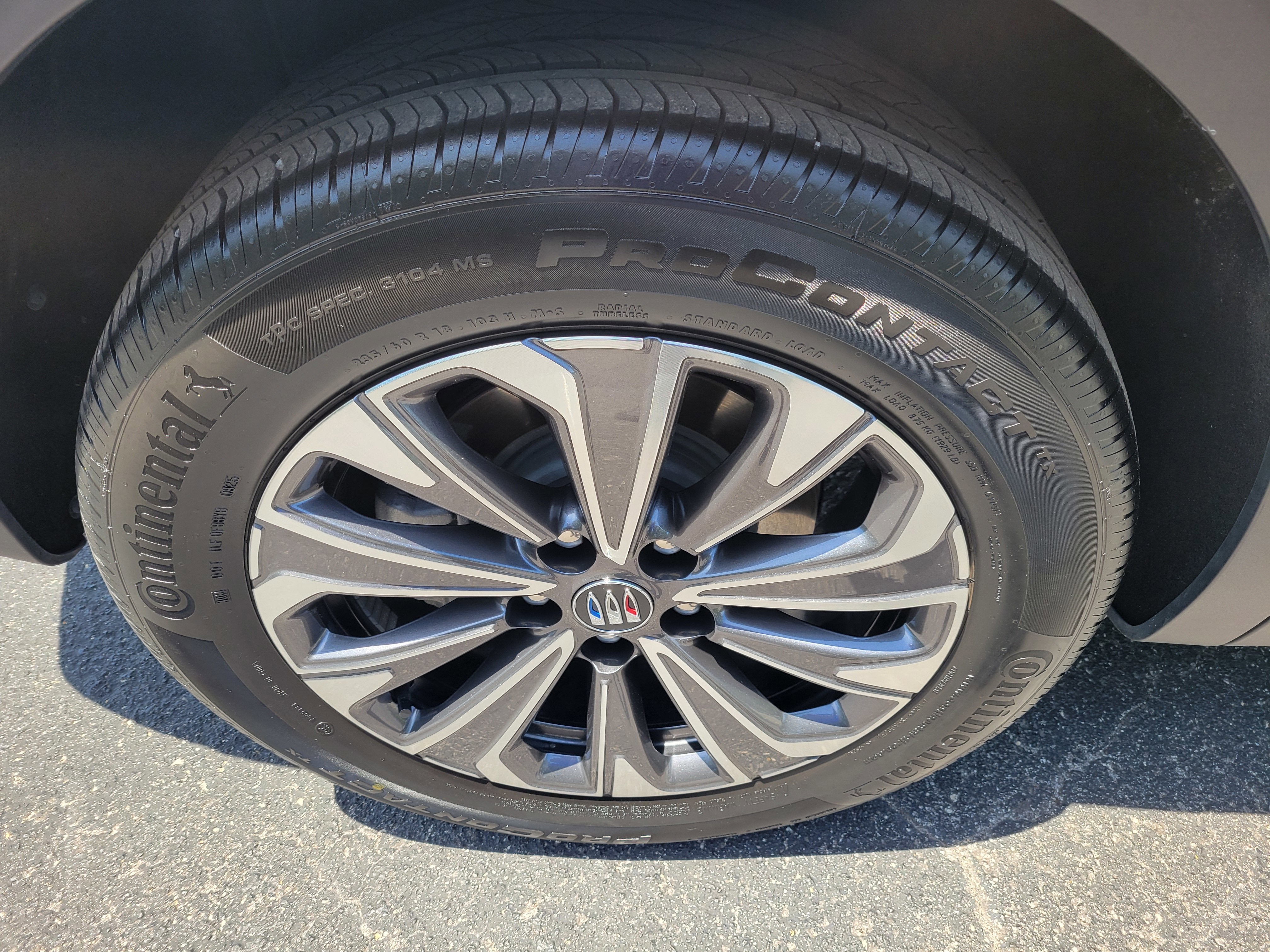 2025 Buick Envision Preferred - Photo 37