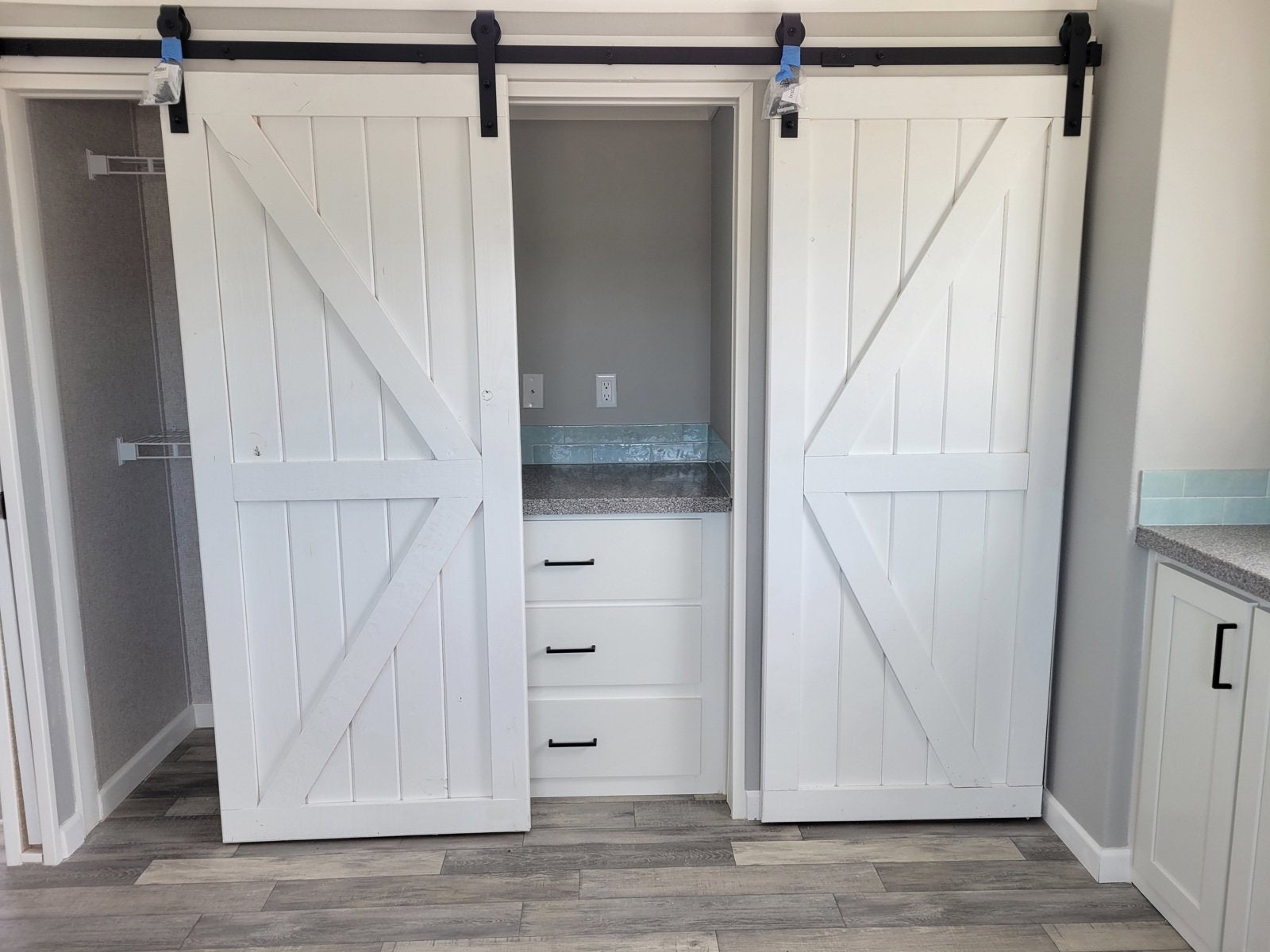 2023 HAWK ELITE 360HB13381B Base