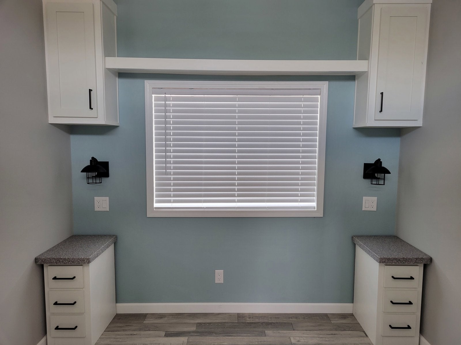 2023 HAWK ELITE 360HB13381B Base