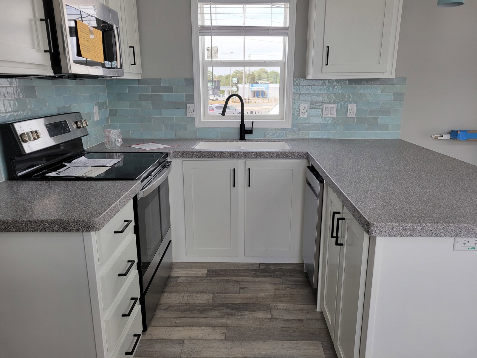 2023 HAWK ELITE 360HB13381B Base