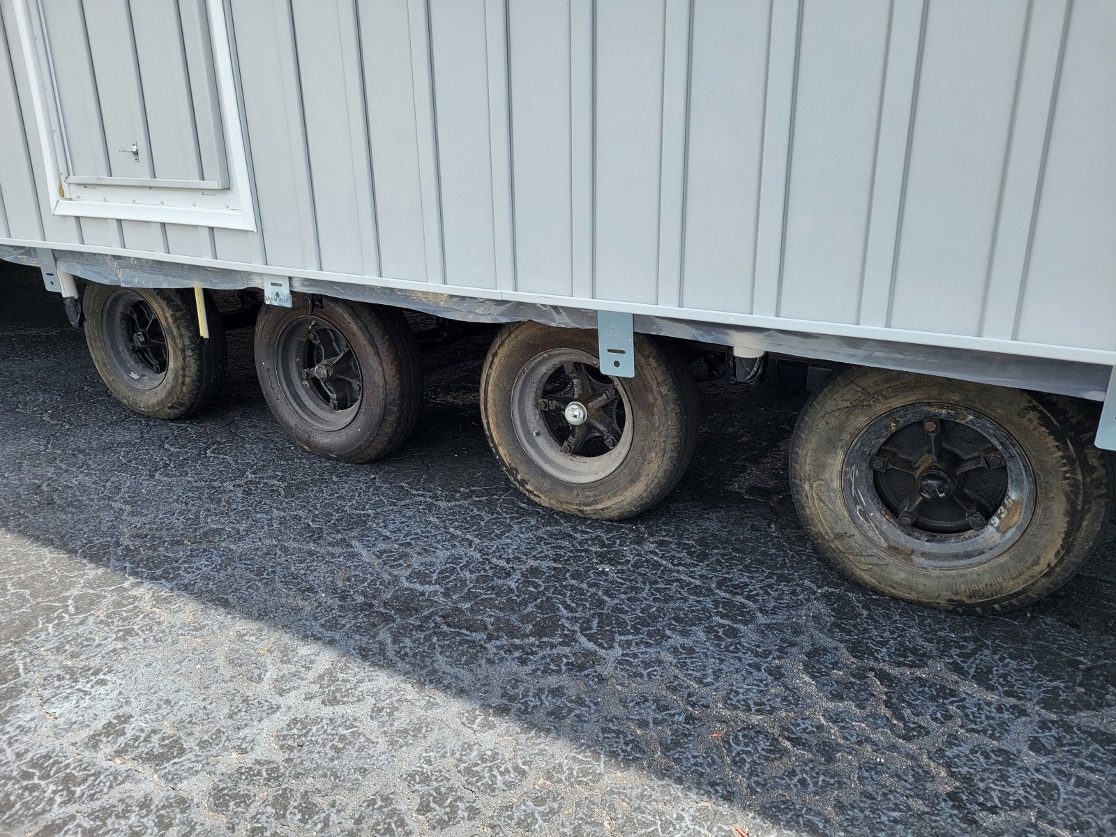 2023 HAWK ELITE 360HB13381B Base