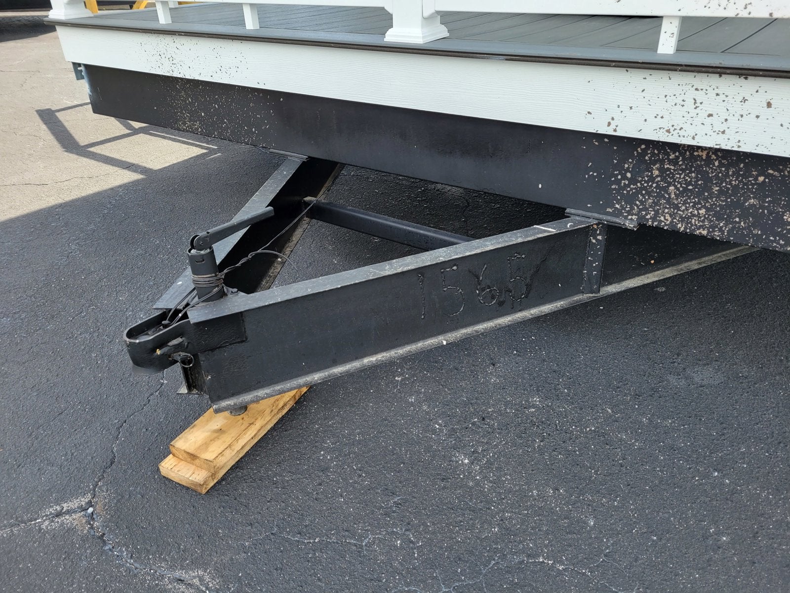 2023 HAWK ELITE 360HB13381B Base